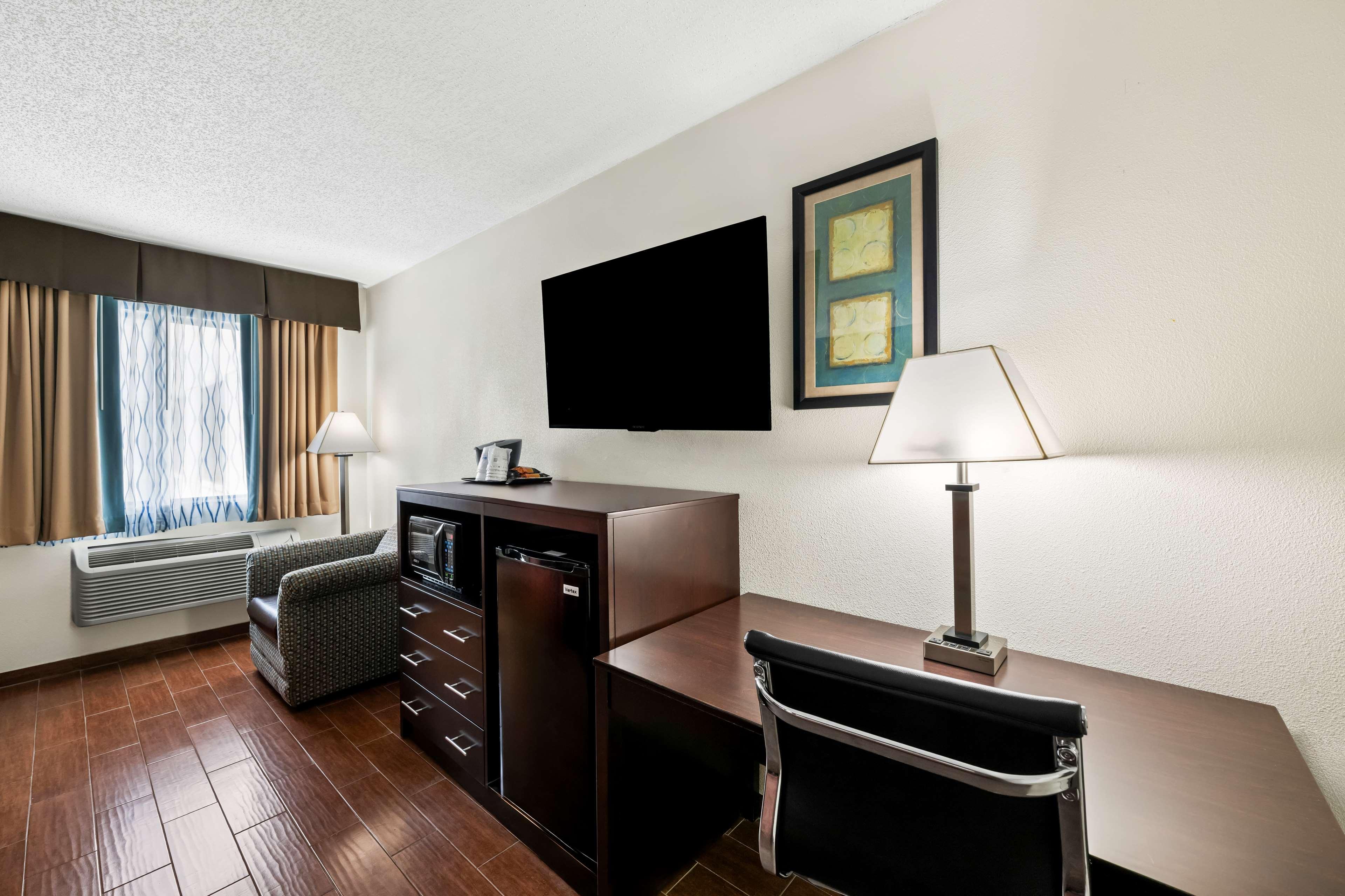 Room Two Queen Beds Non Smoking