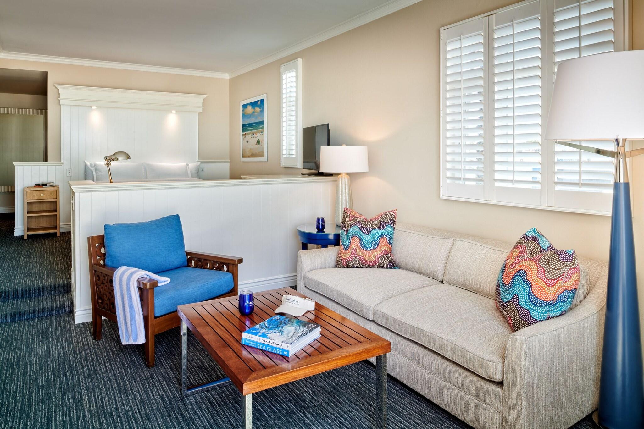 Suite Partial Ocean View King Bed