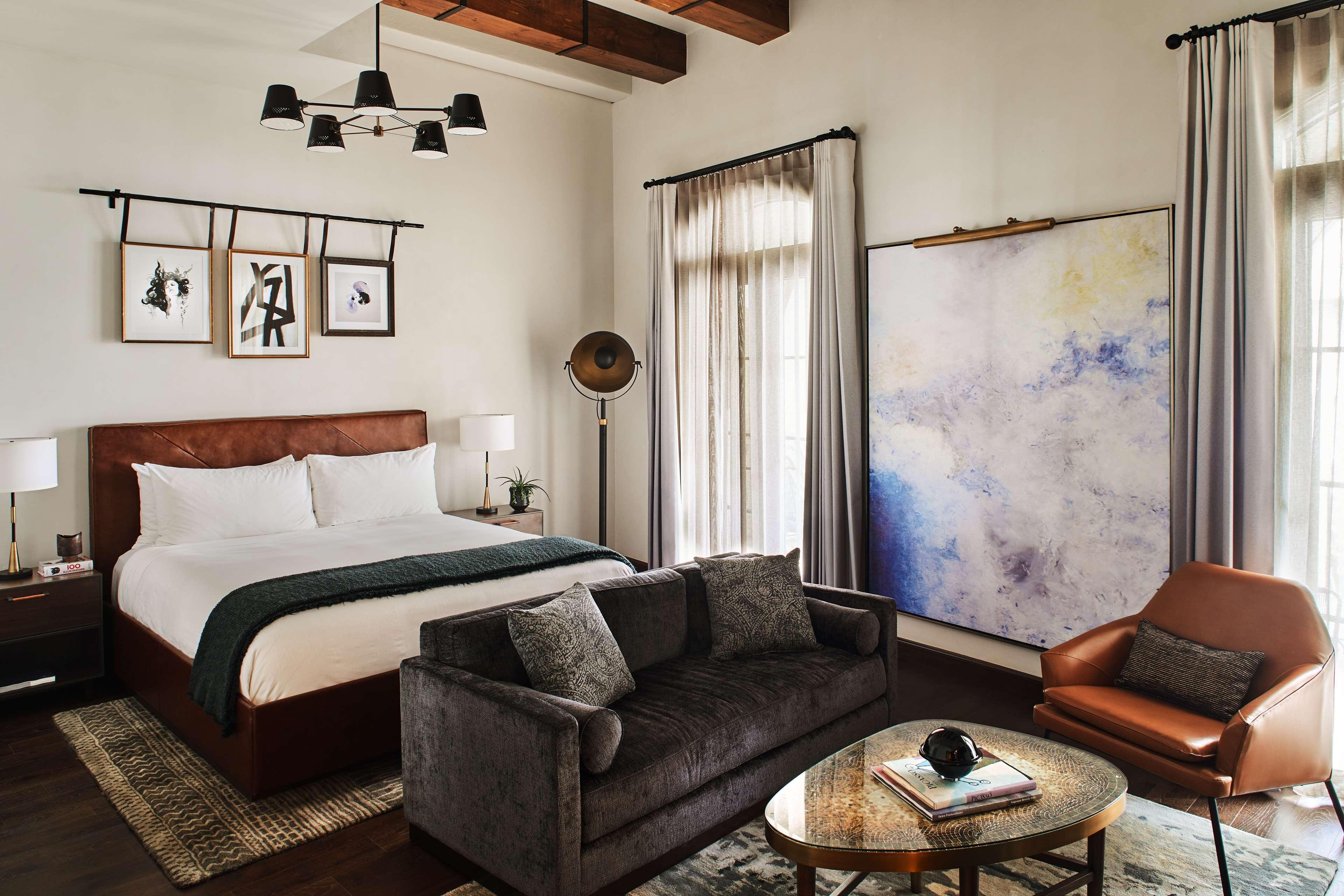 Double Classic Double Bed