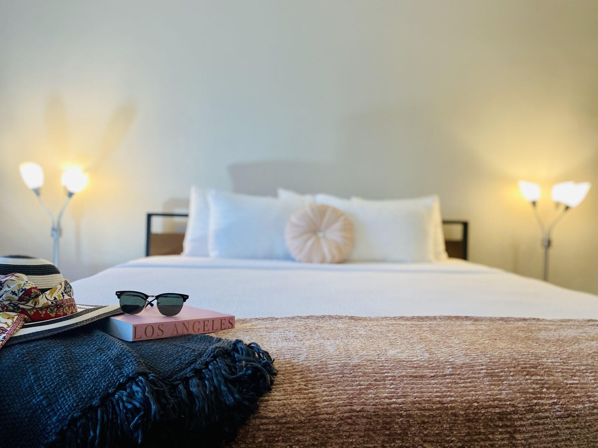 Double Deluxe King Bed