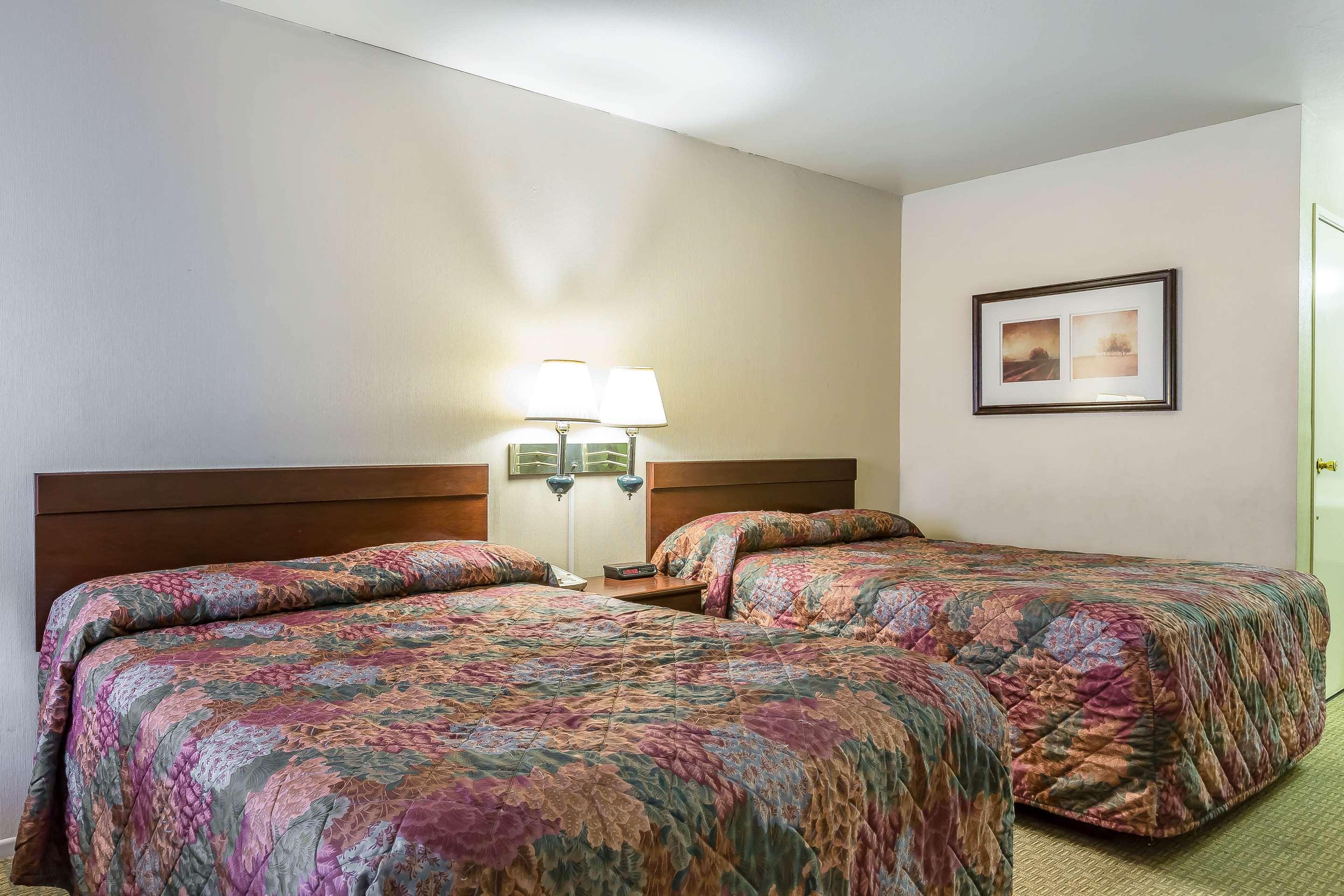 Quadruple Two Double Beds Non Smoking