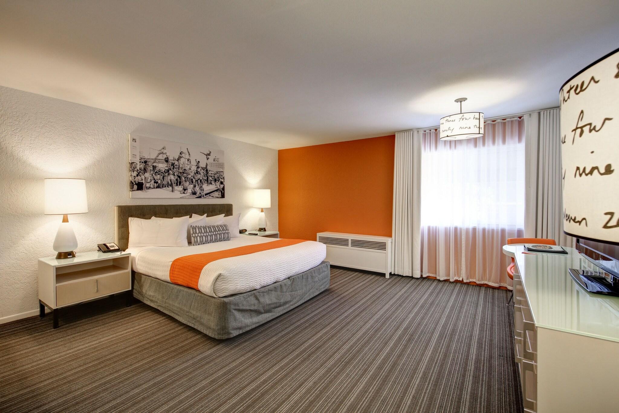 Double Deluxe King Bed