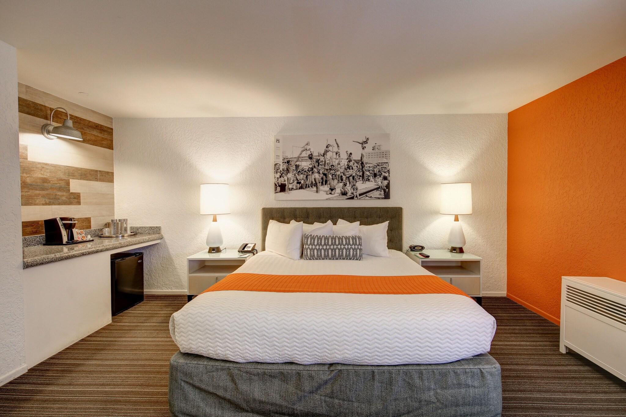 Double Deluxe King Bed