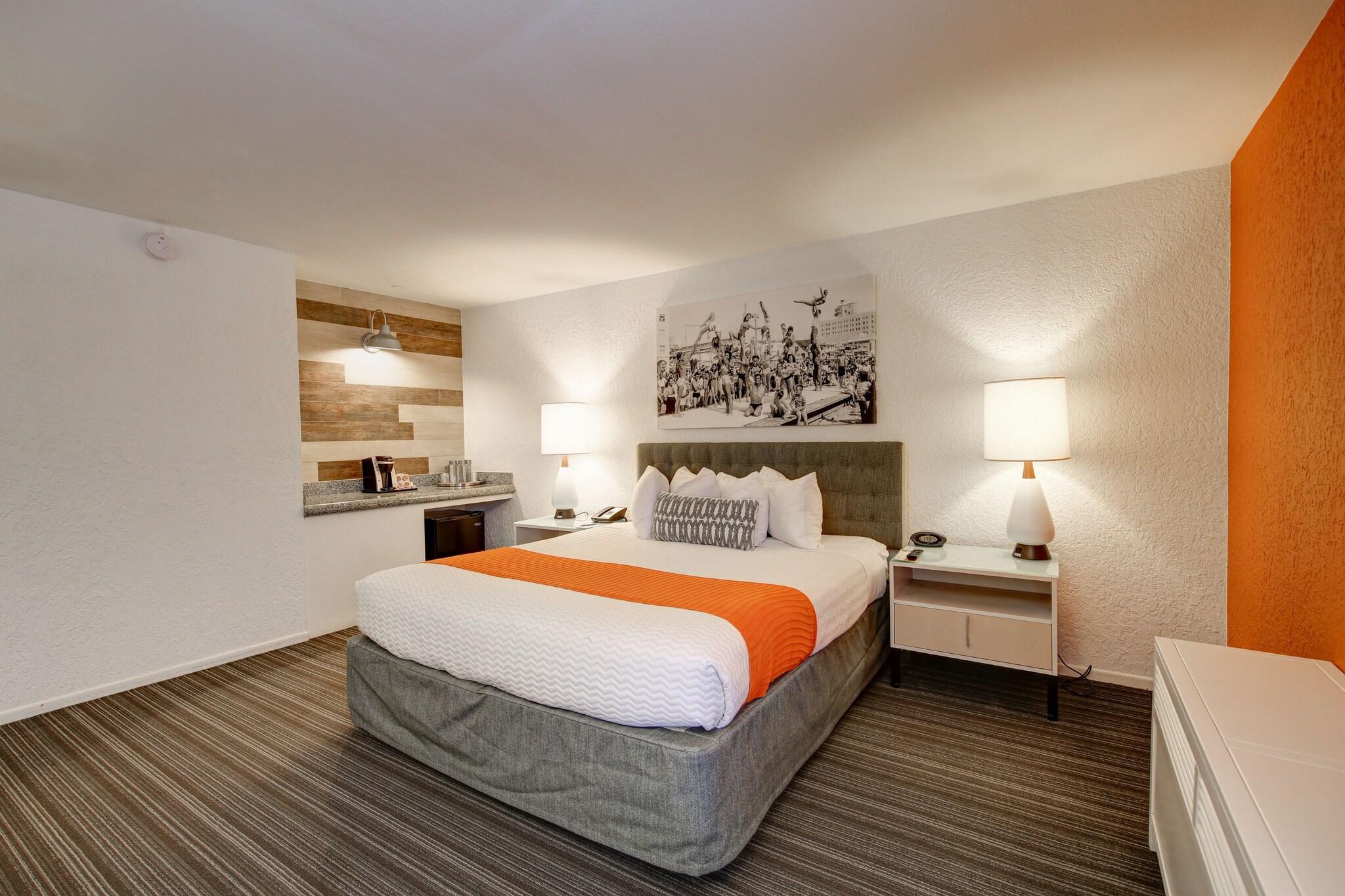 Double Deluxe King Bed