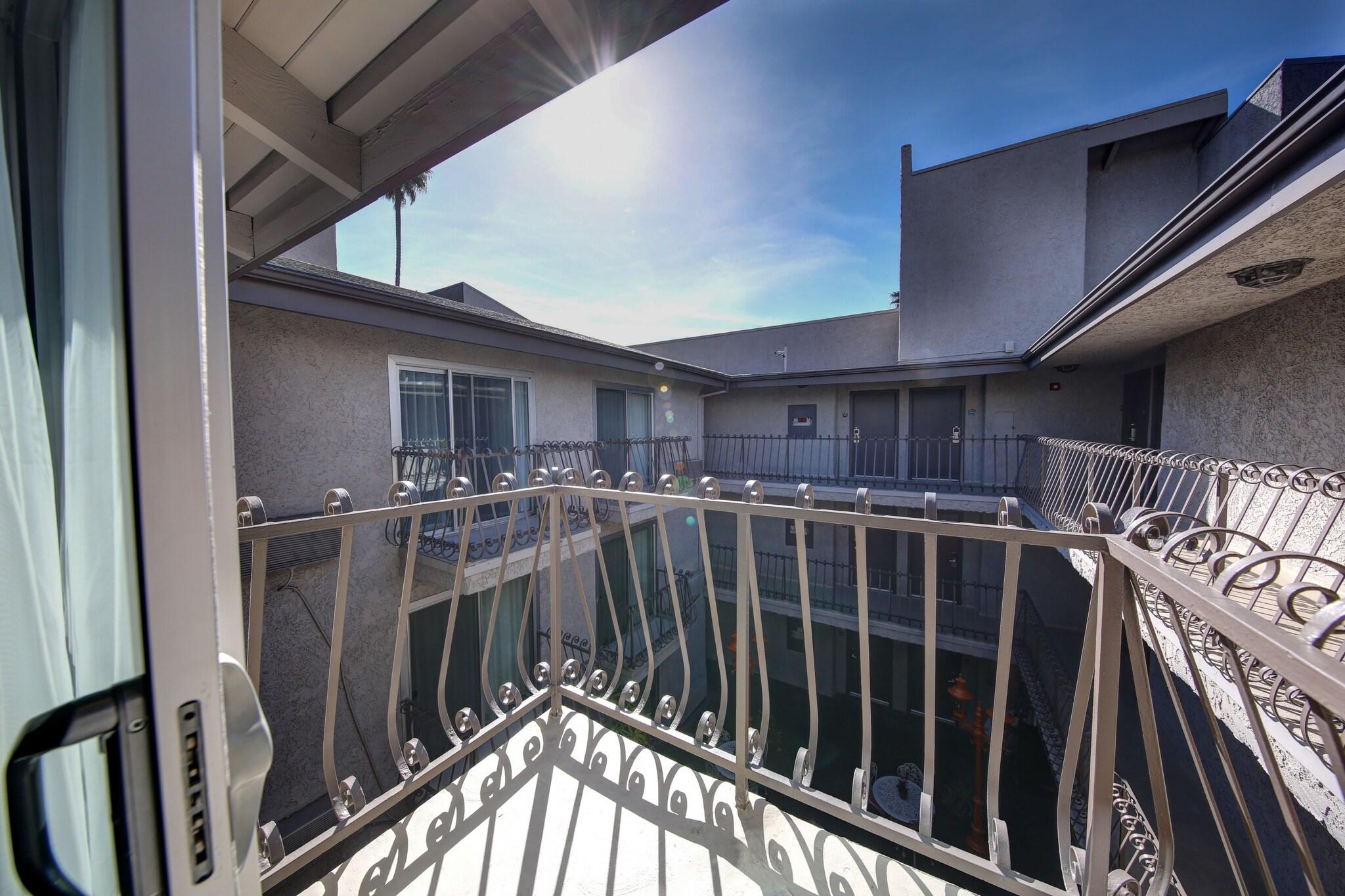 Double Deluxe Two Queen Beds