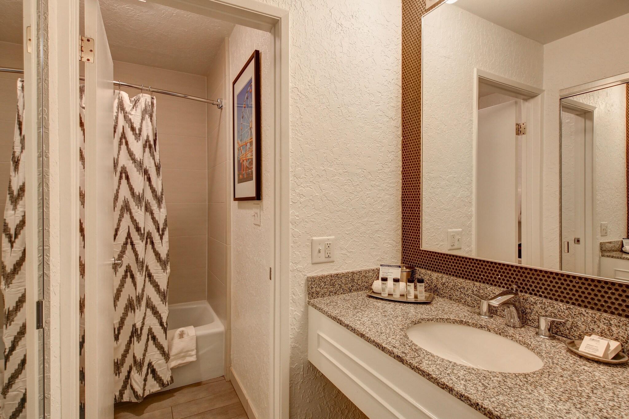 Suite Queen Size Bed