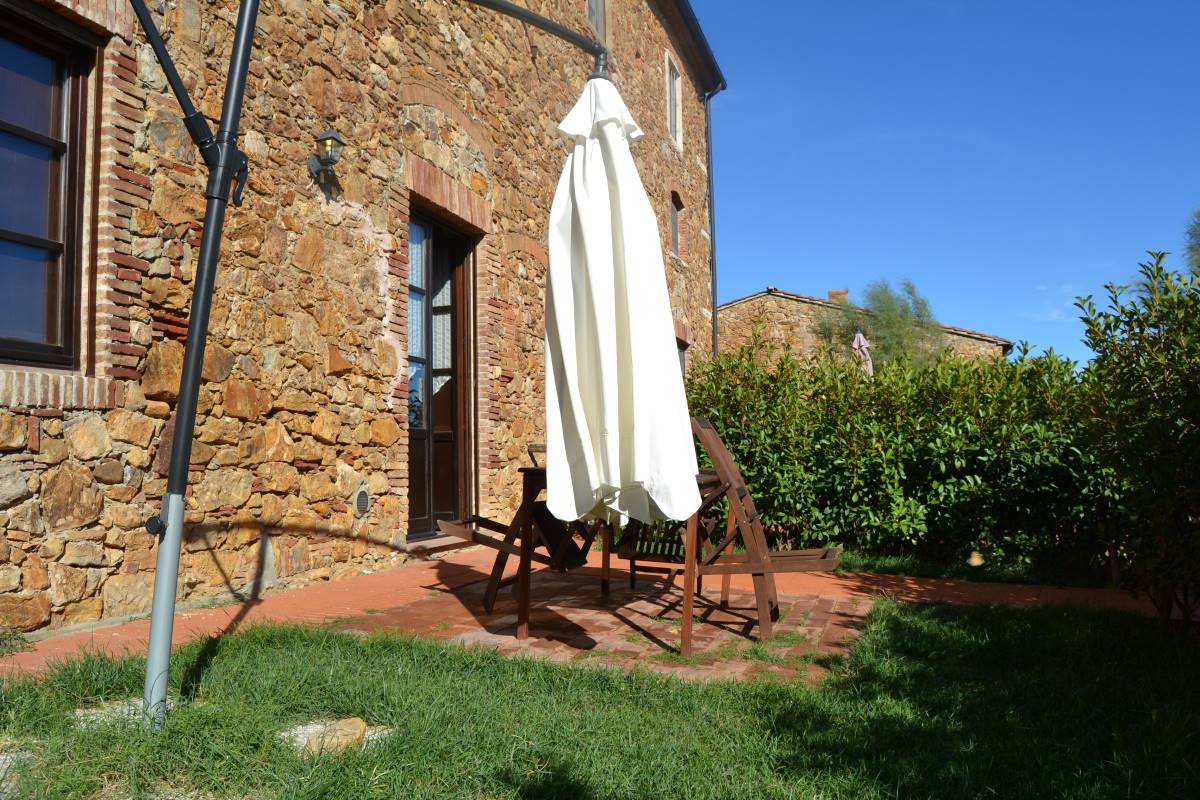 Apartment Garden View