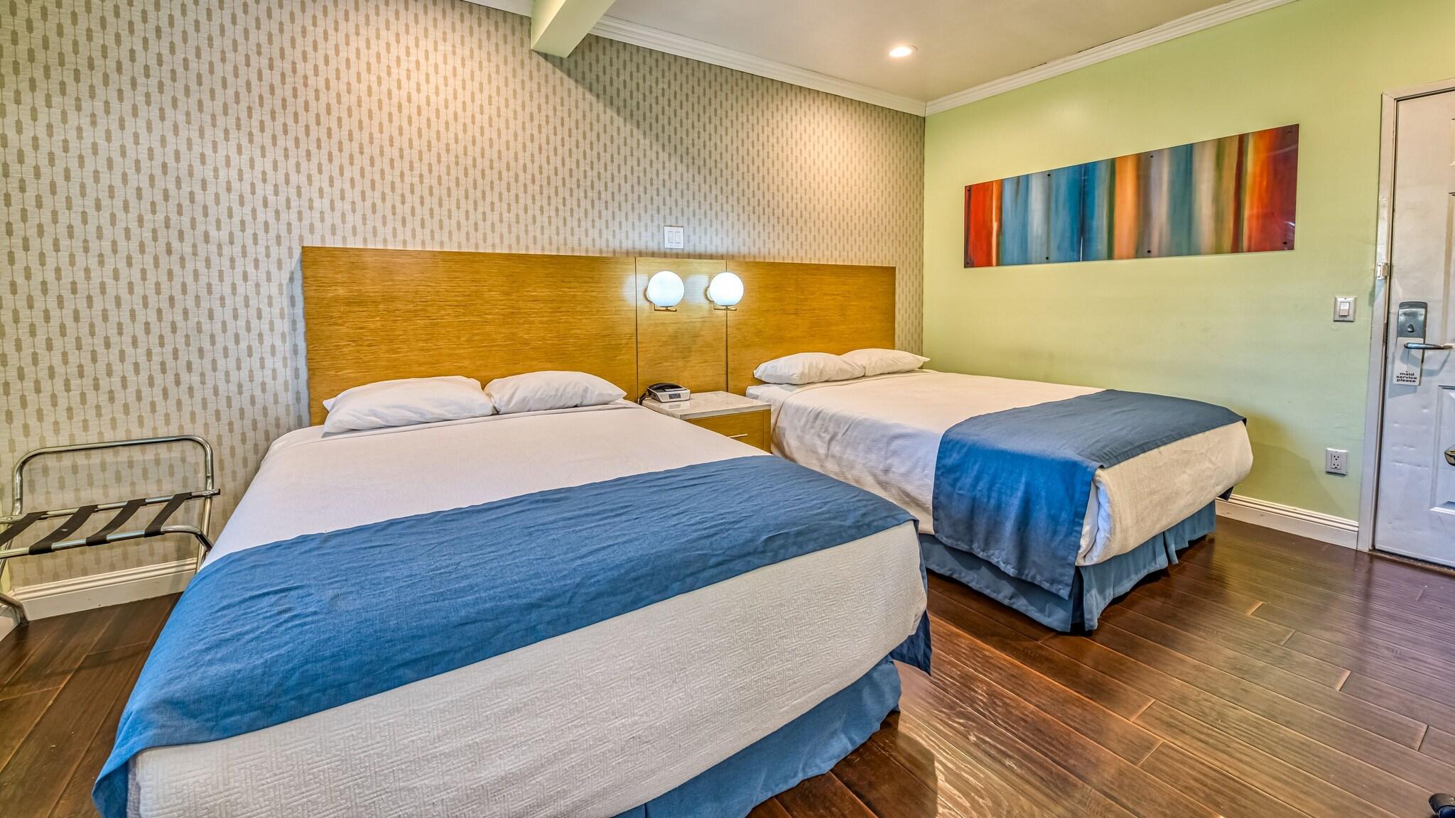 Family Room Three Beds