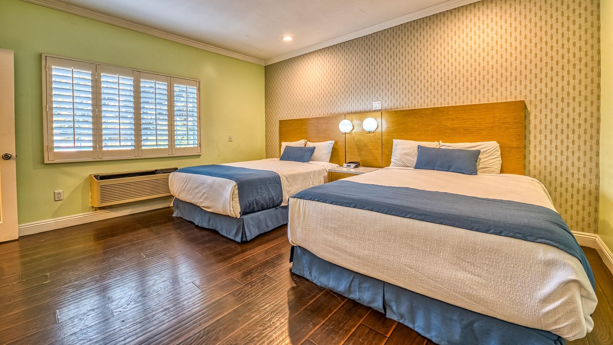 Family Room Three Beds