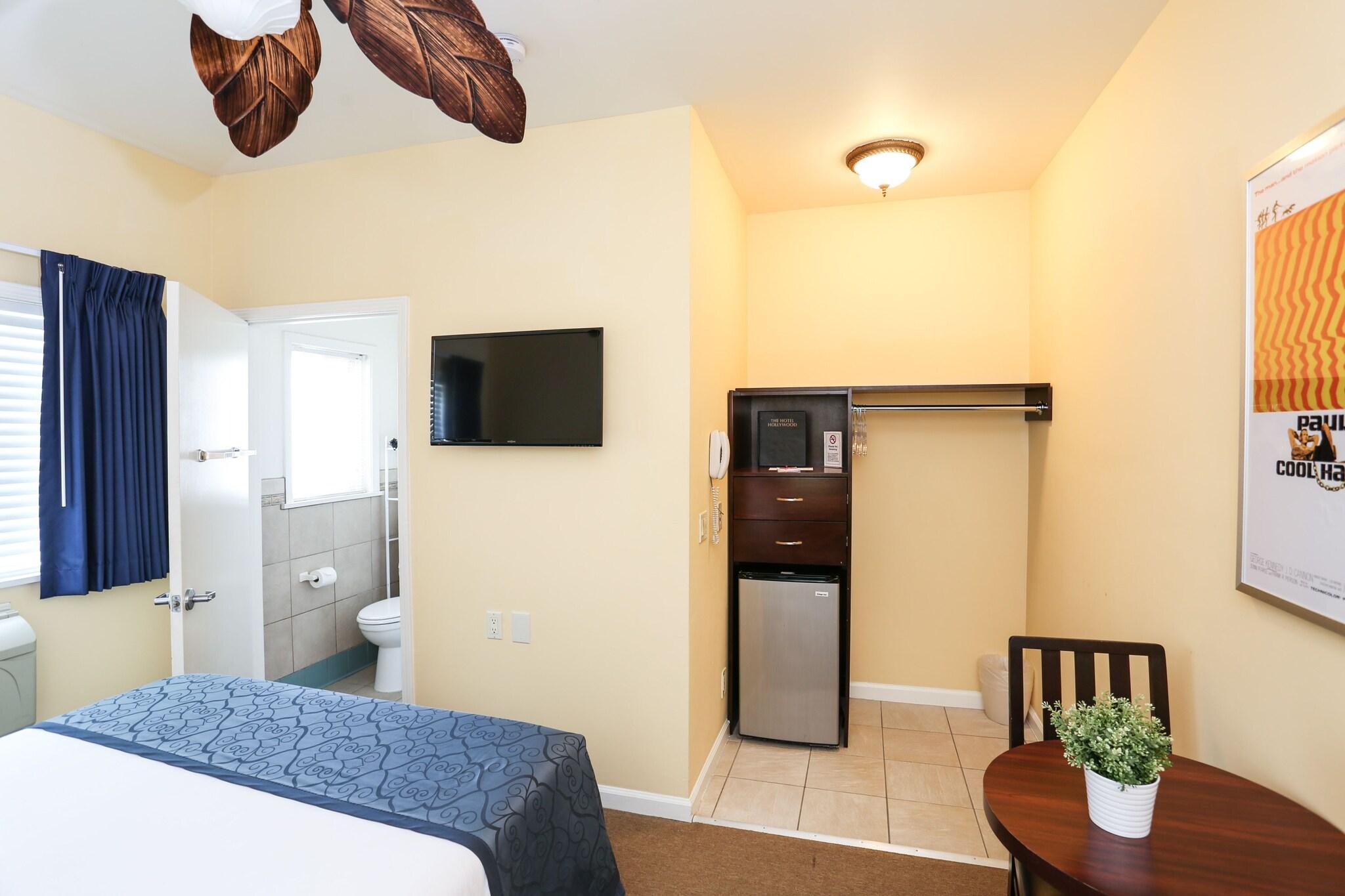 Double Queen Size Bed