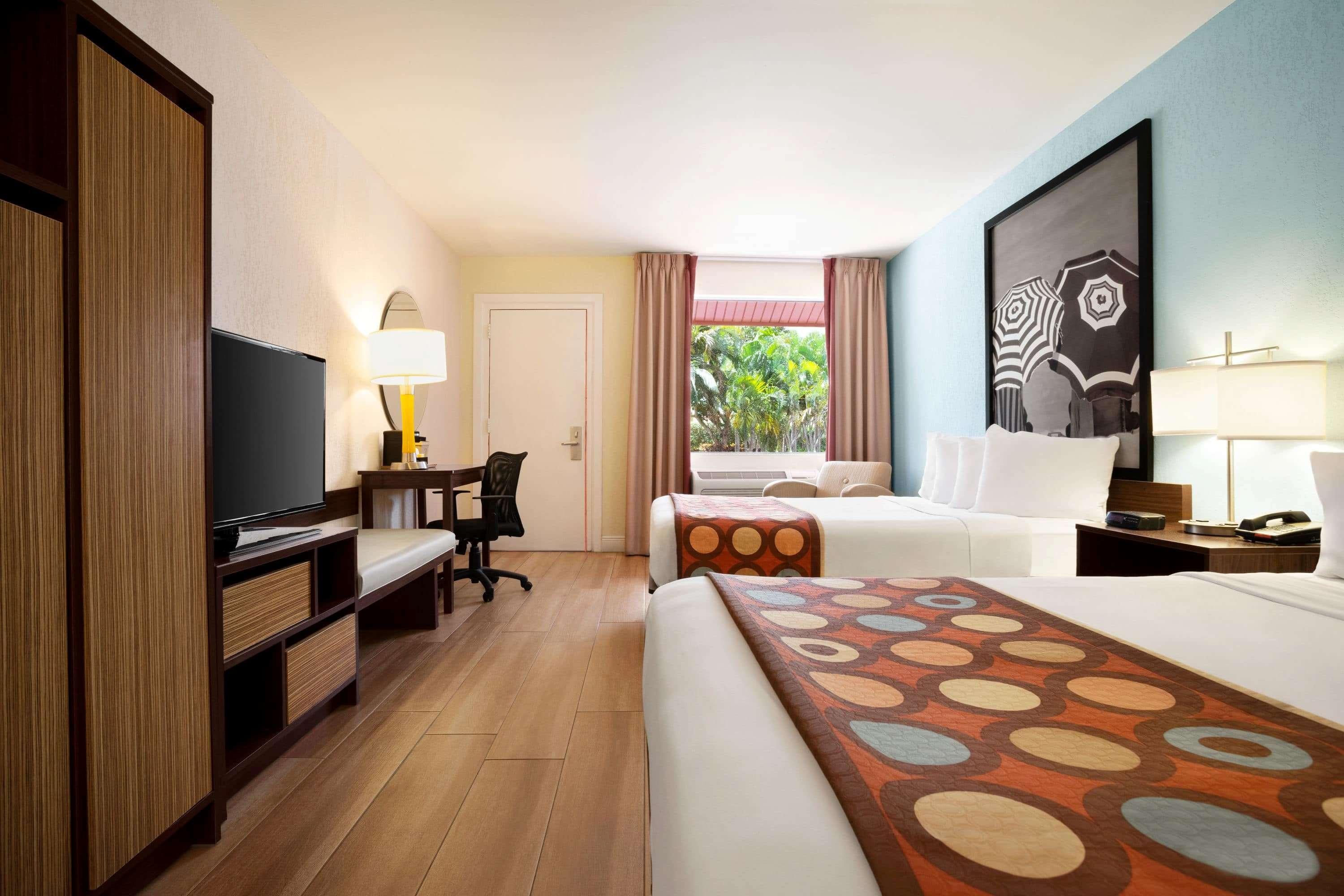 Quadruple Two Double Beds