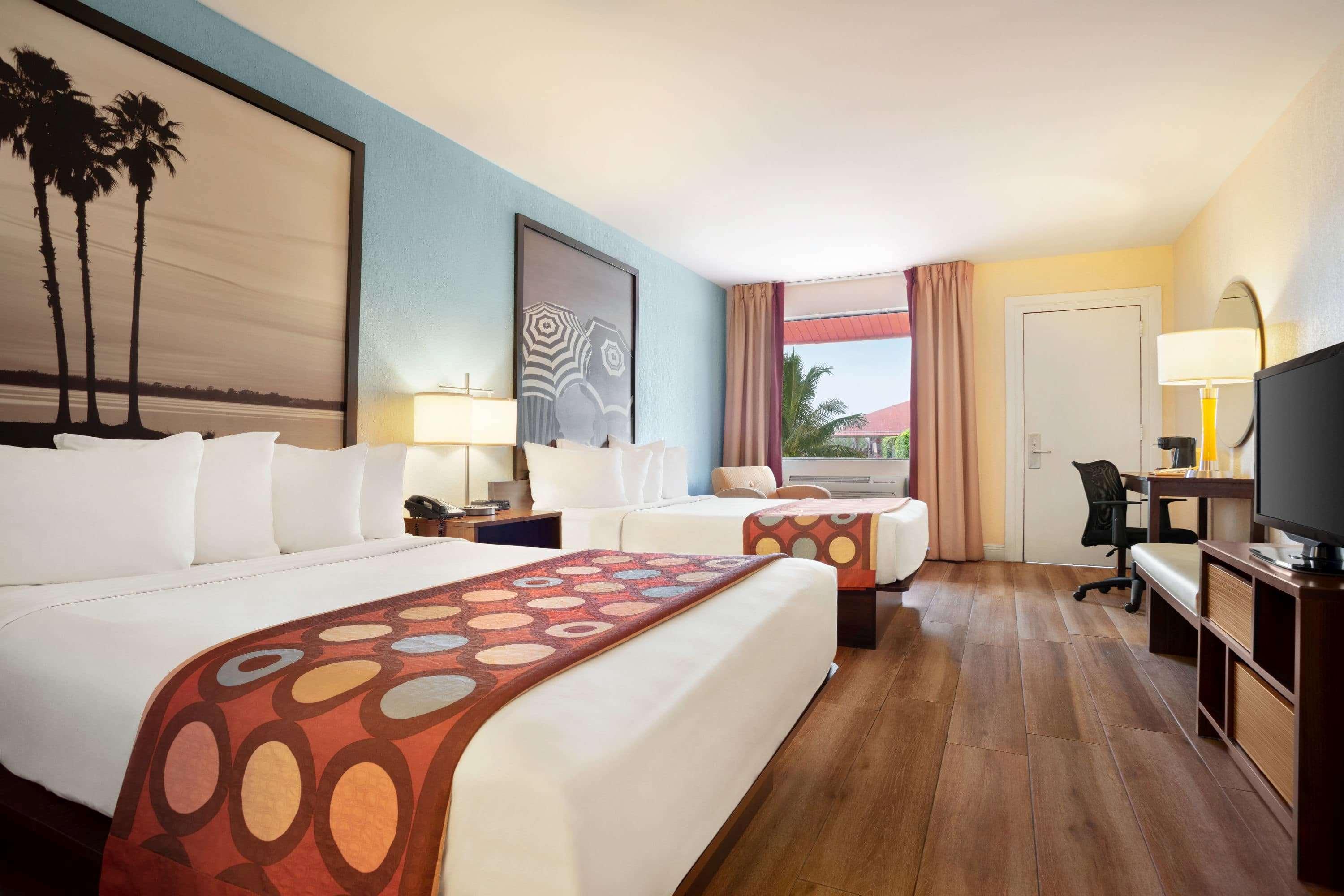 Room Superior Pool View