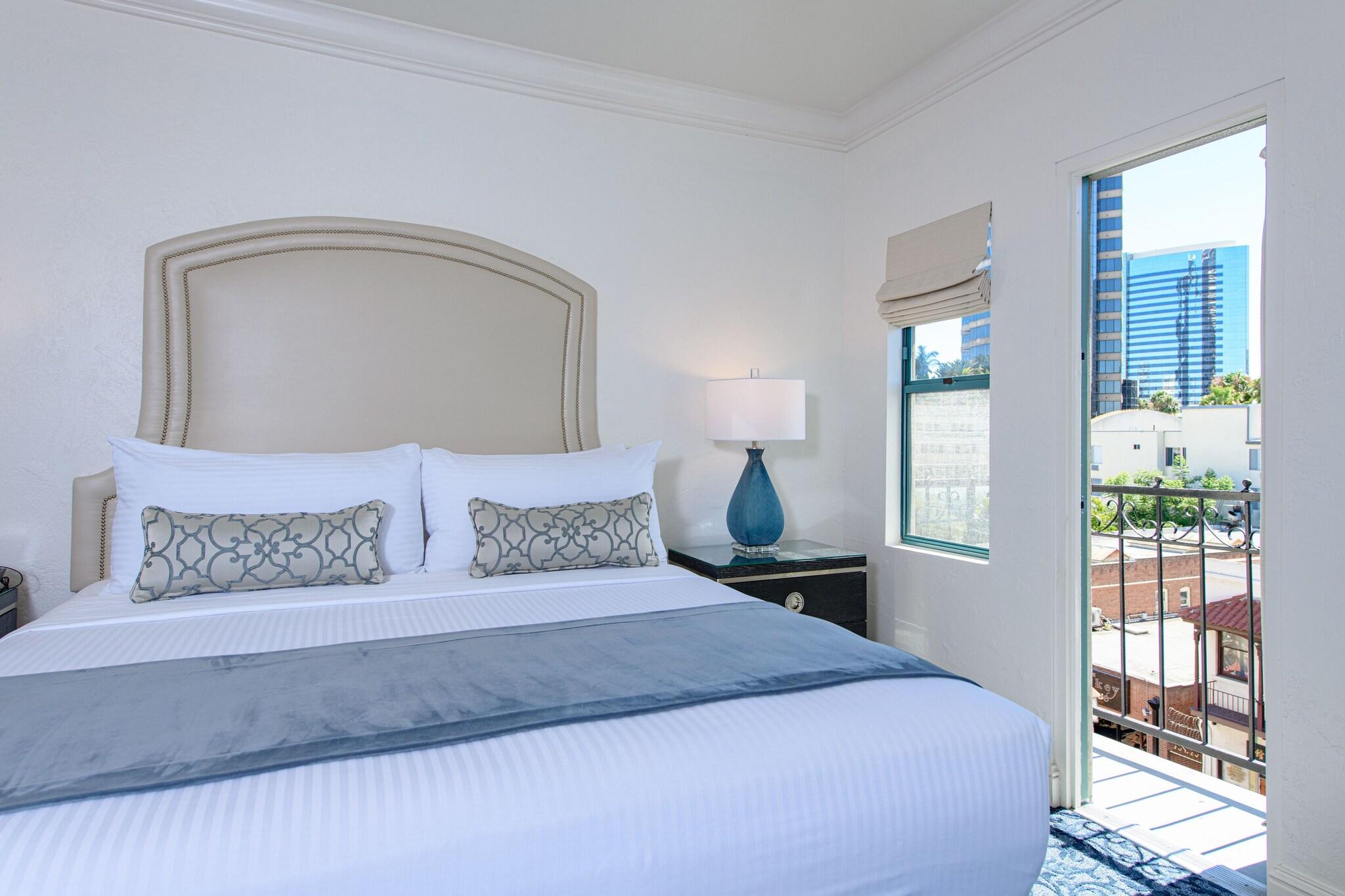 Suite Premier King Bed