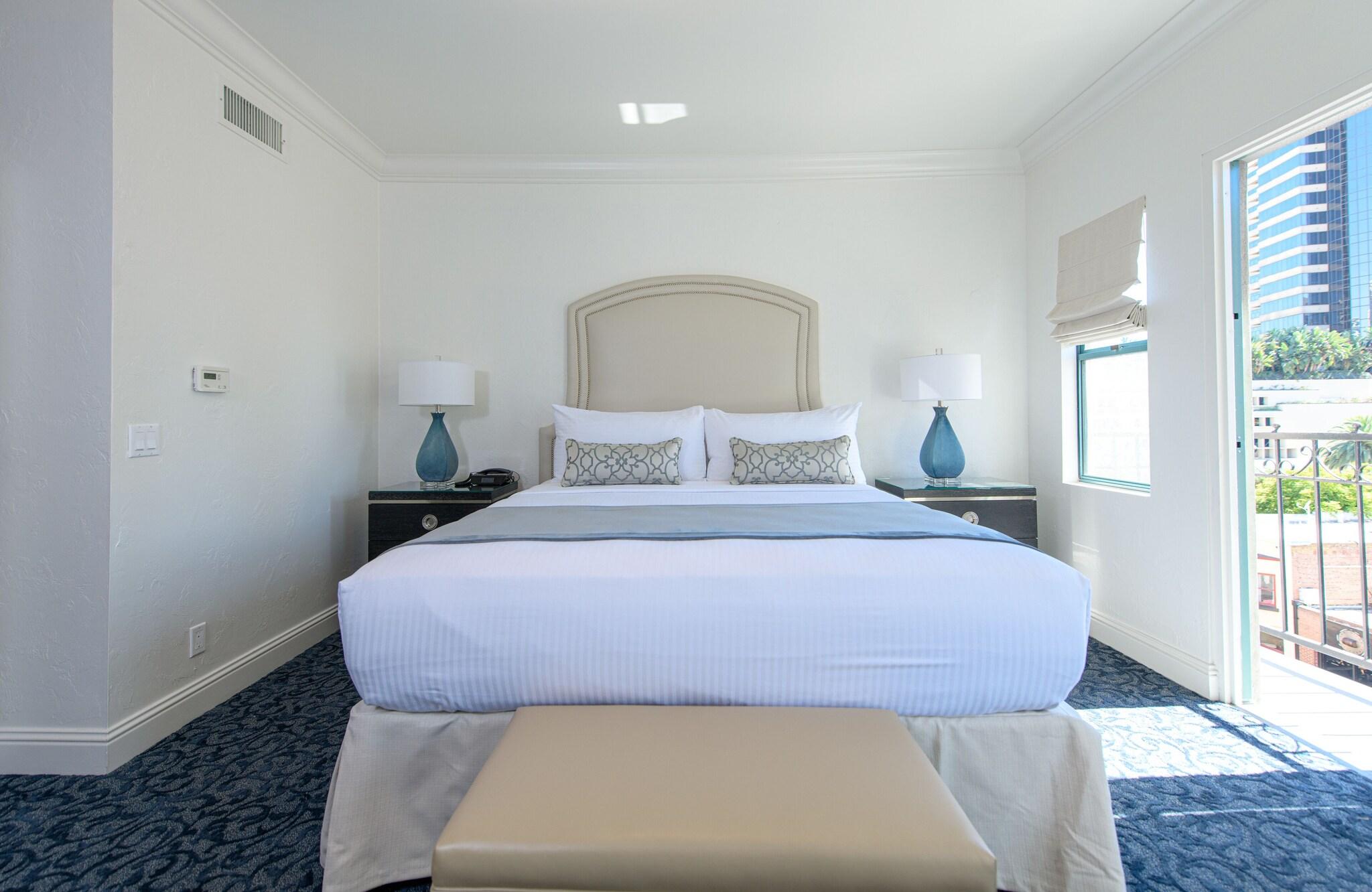 Suite Premier King Bed