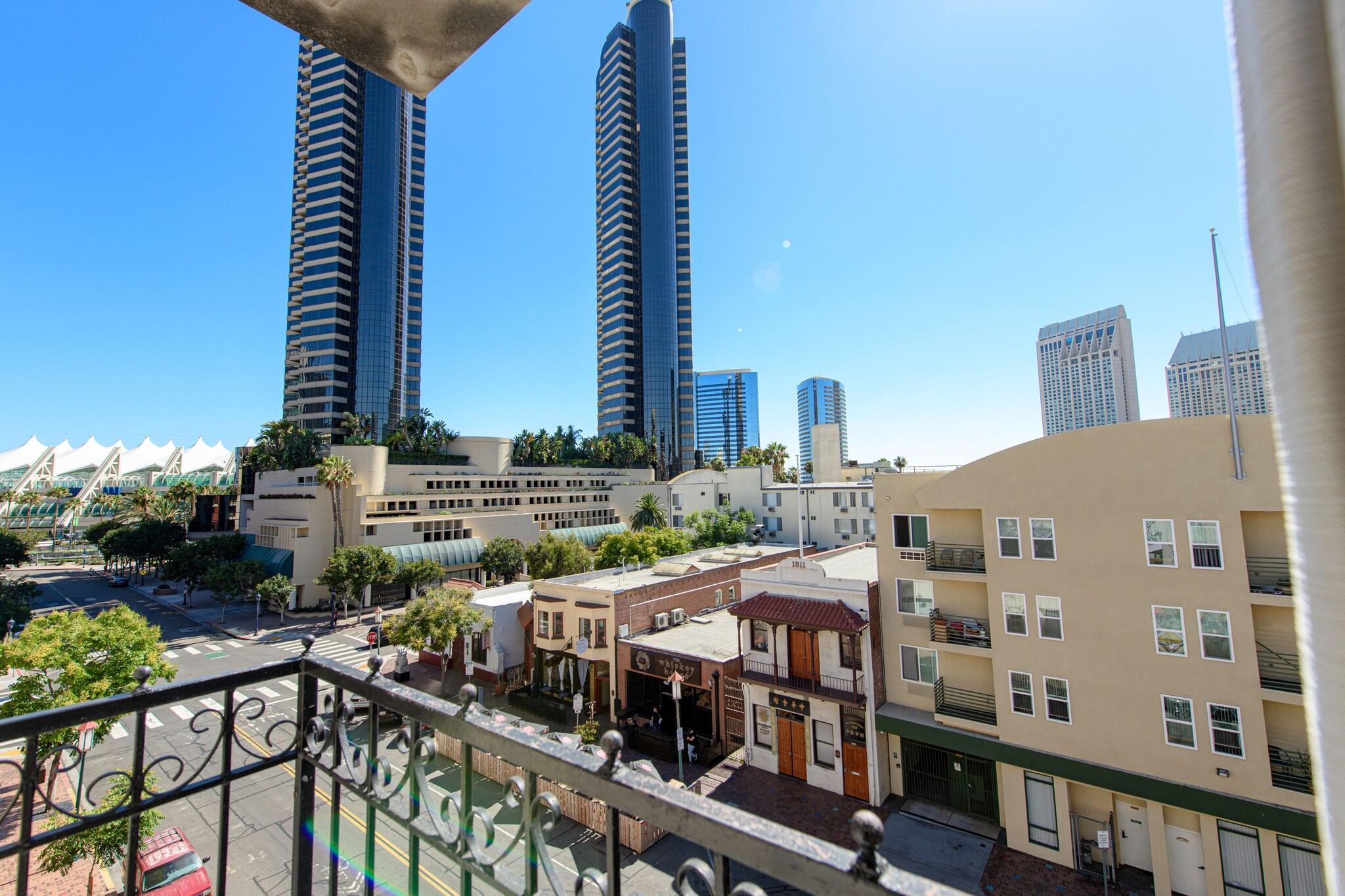 Suite Premier King Bed