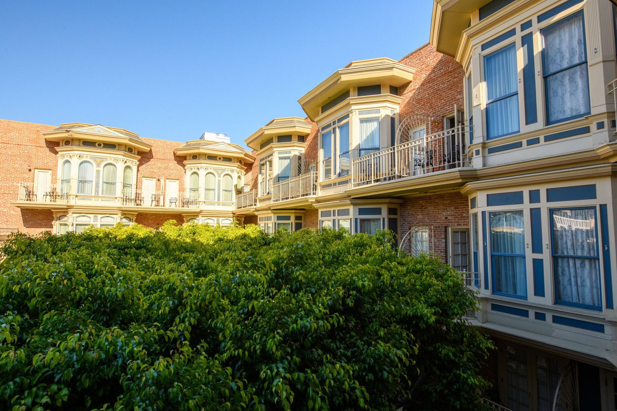 Suite Premier King Bed