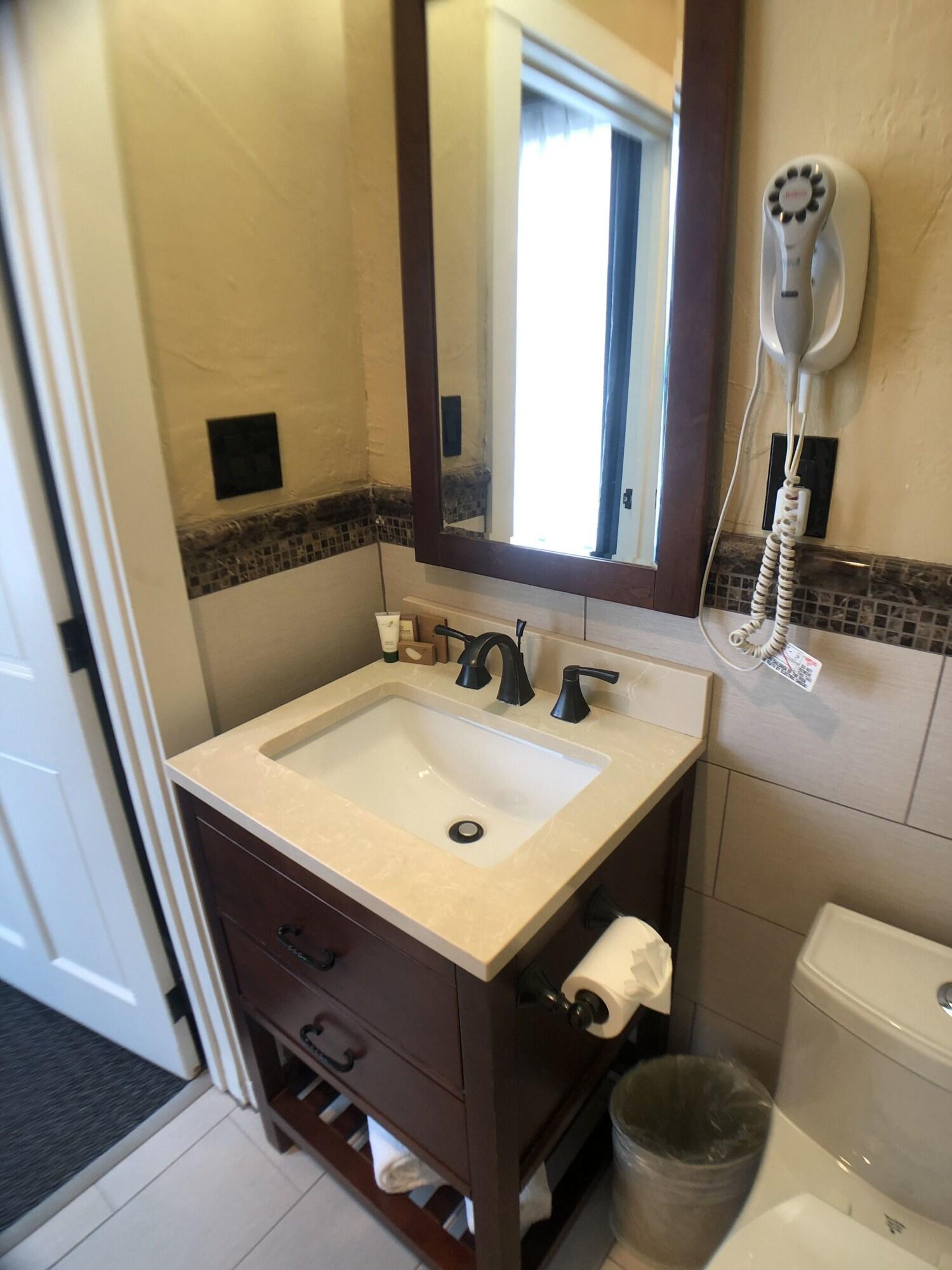 Double Deluxe Two Queen Beds