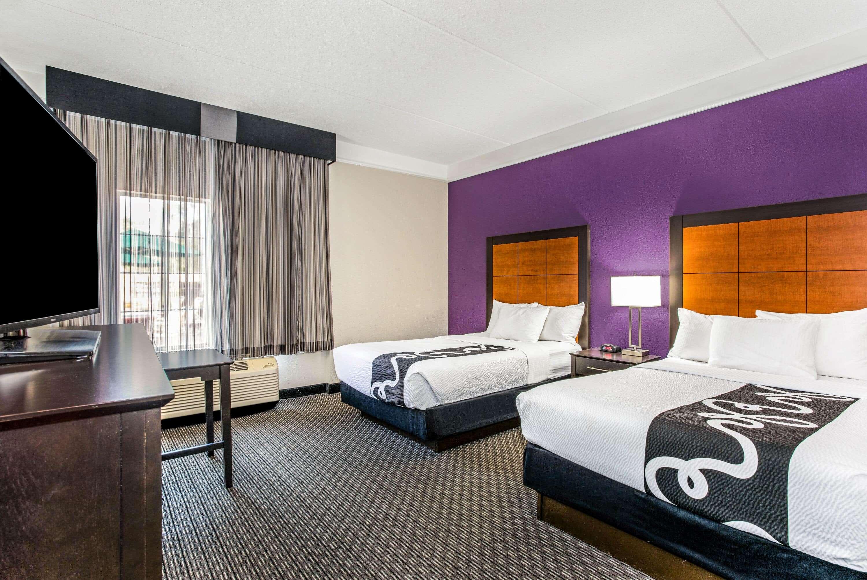 Room Two Double Beds Non Smoking