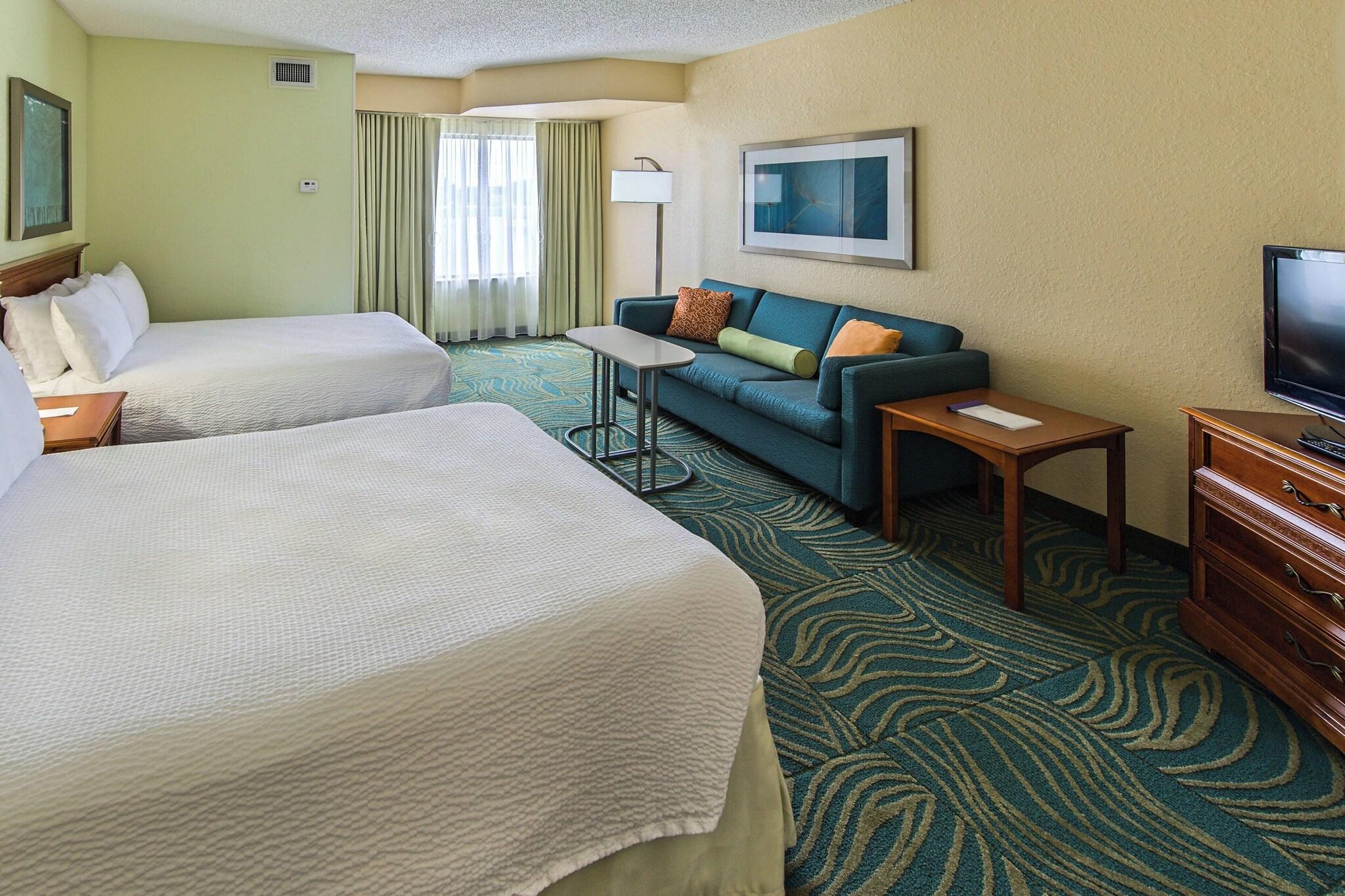 Suite Two Queen Beds