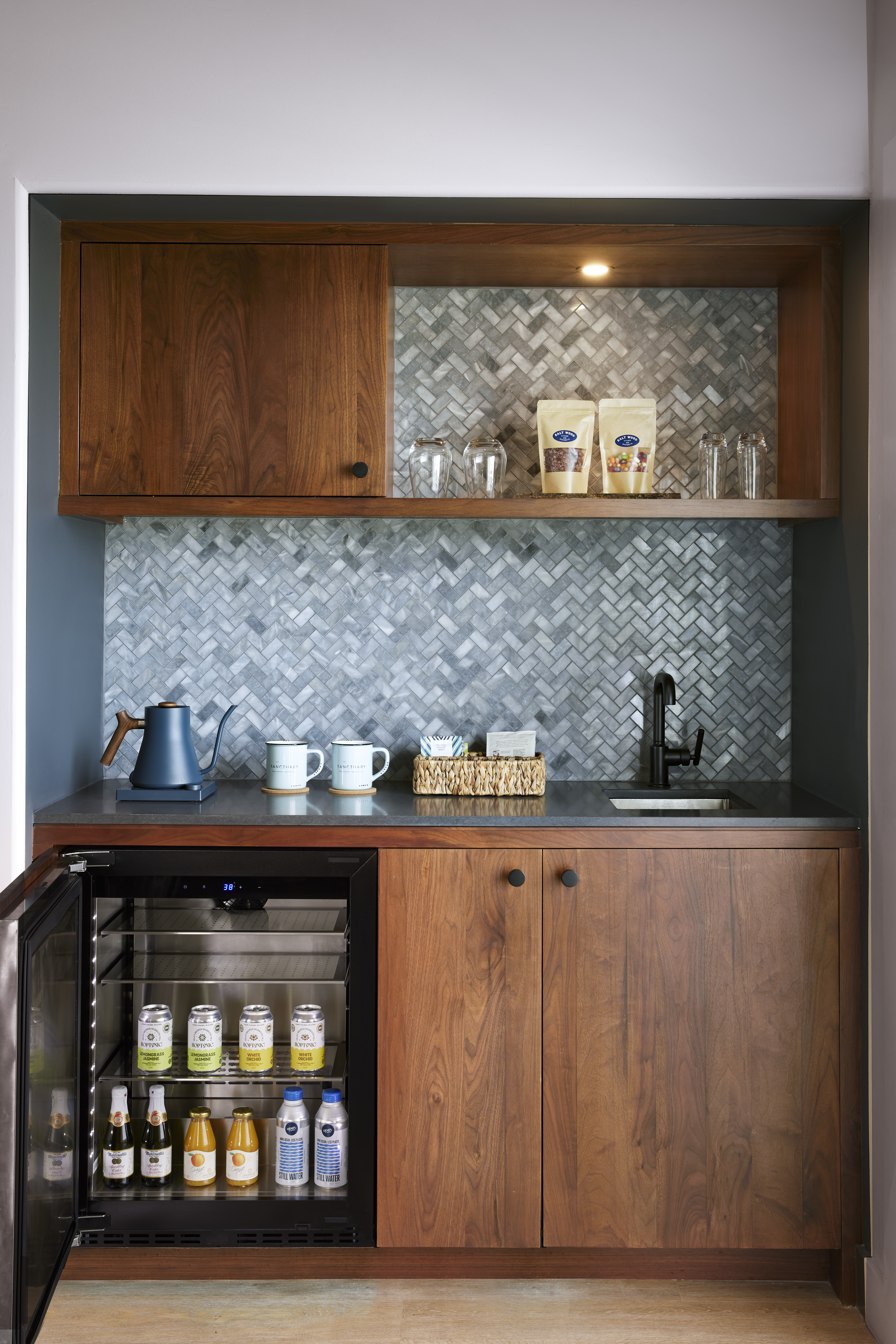 Double Ocean Front King Bed