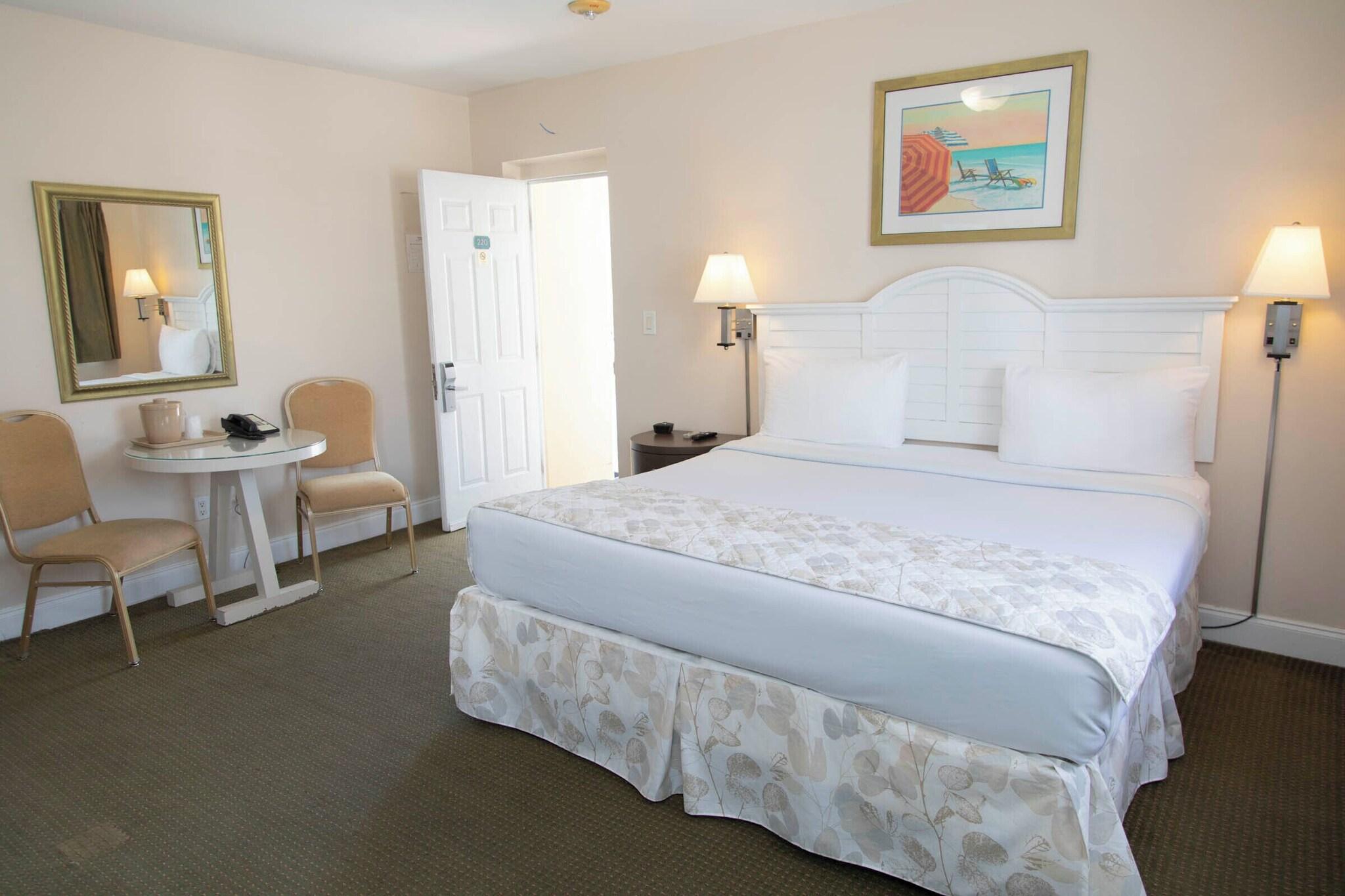 Double Deluxe with Kitchenette