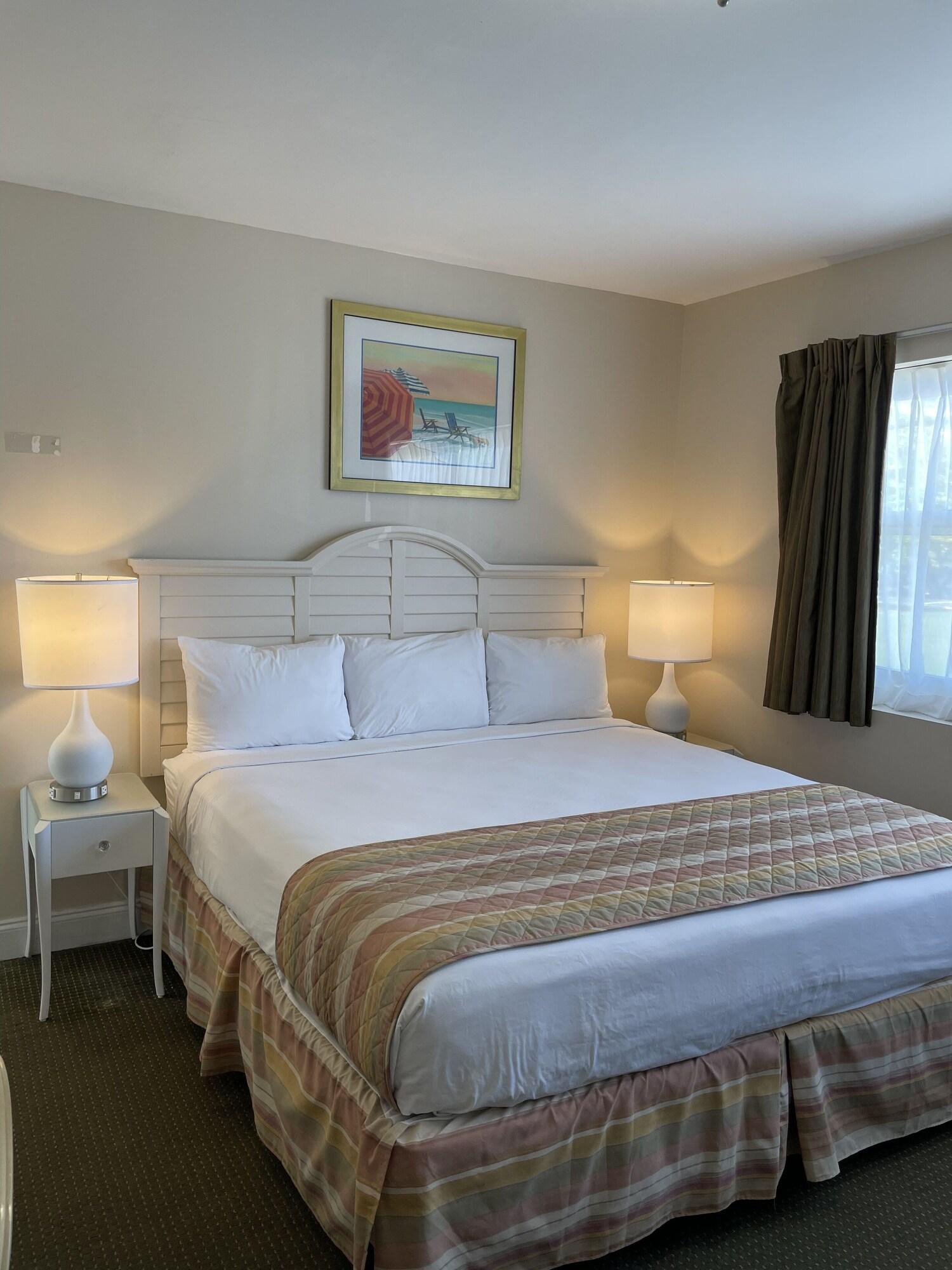 Double Deluxe with Kitchenette