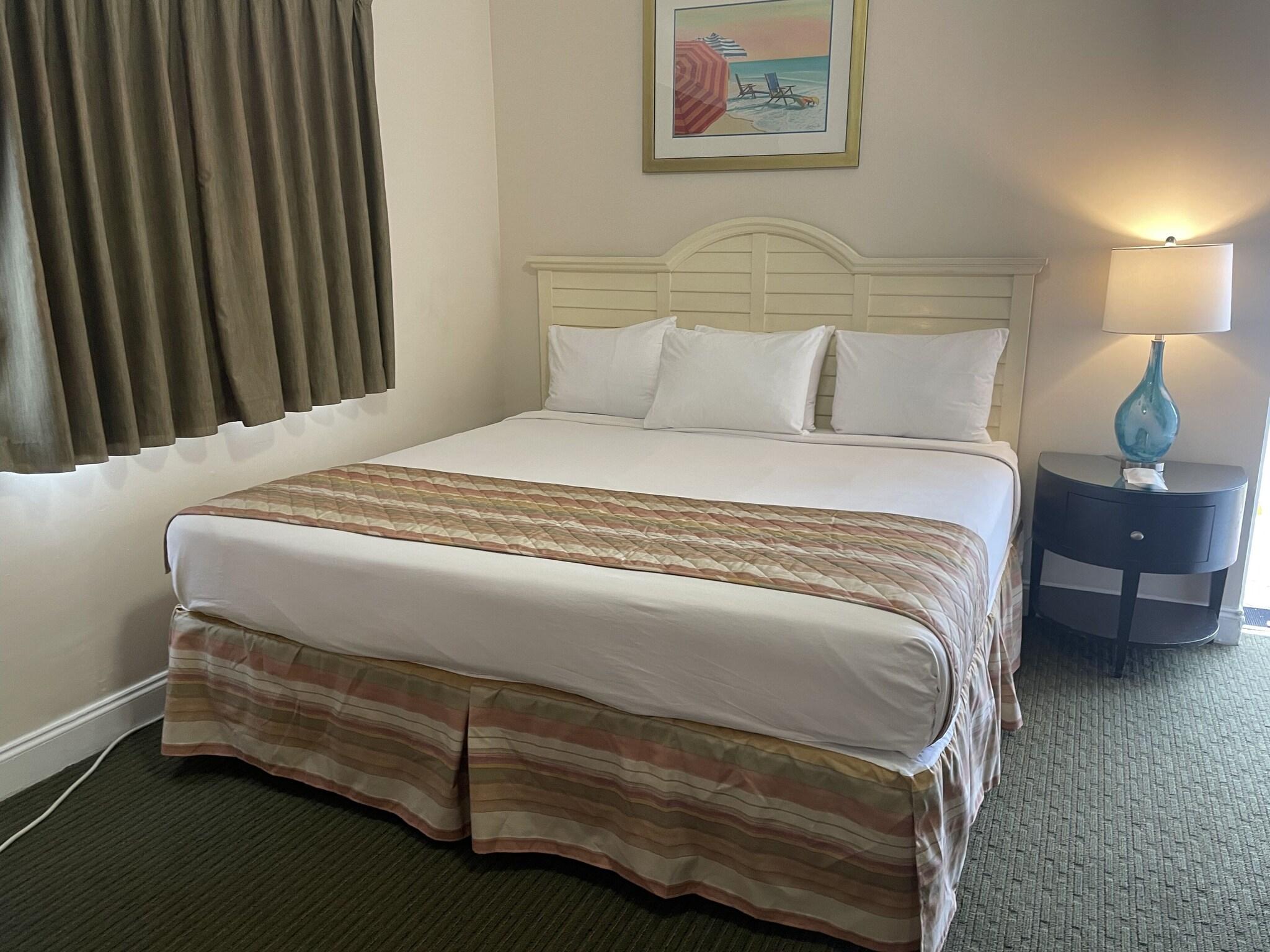 Double Deluxe with Kitchenette