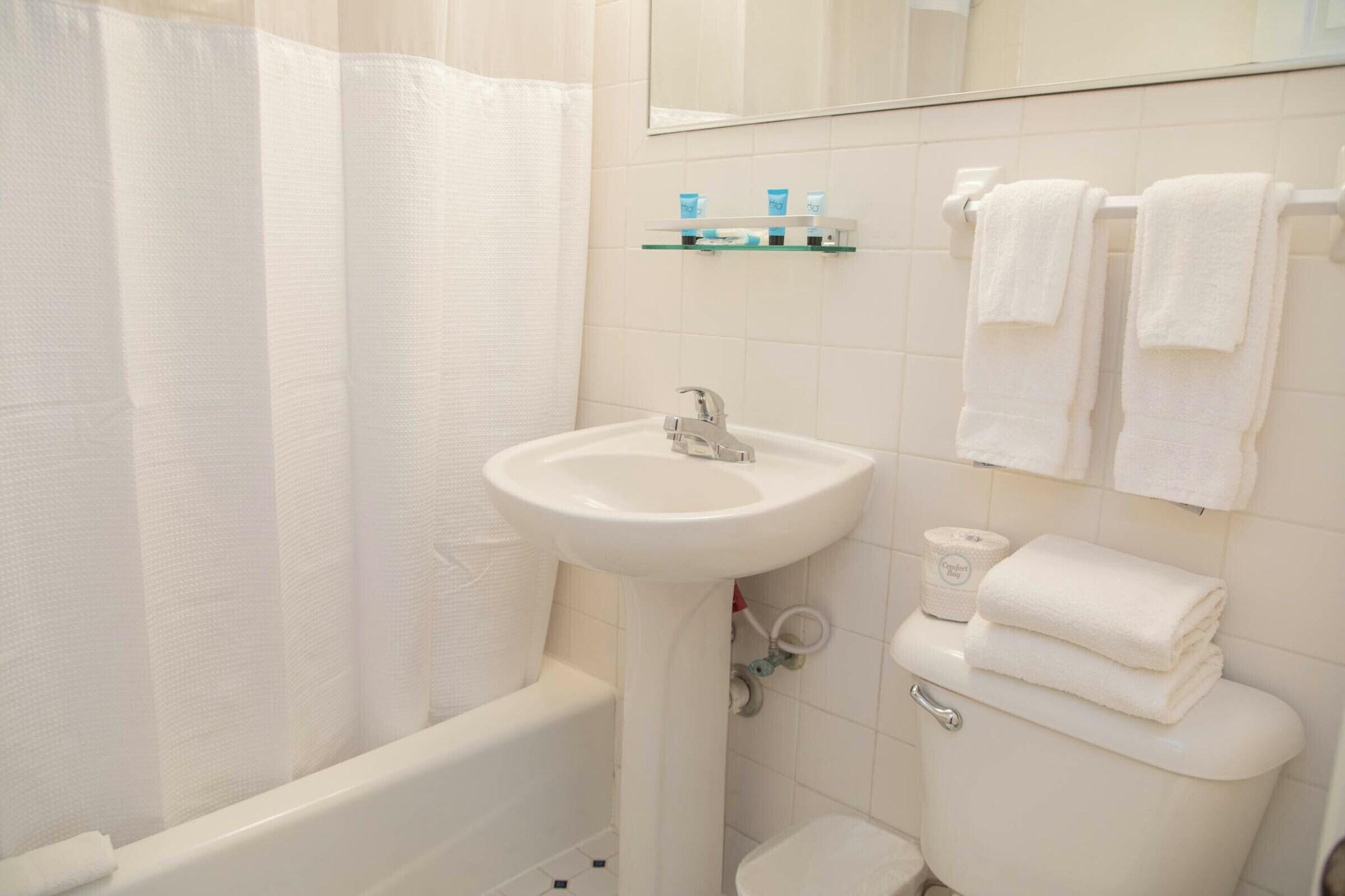 Double Deluxe with Kitchenette