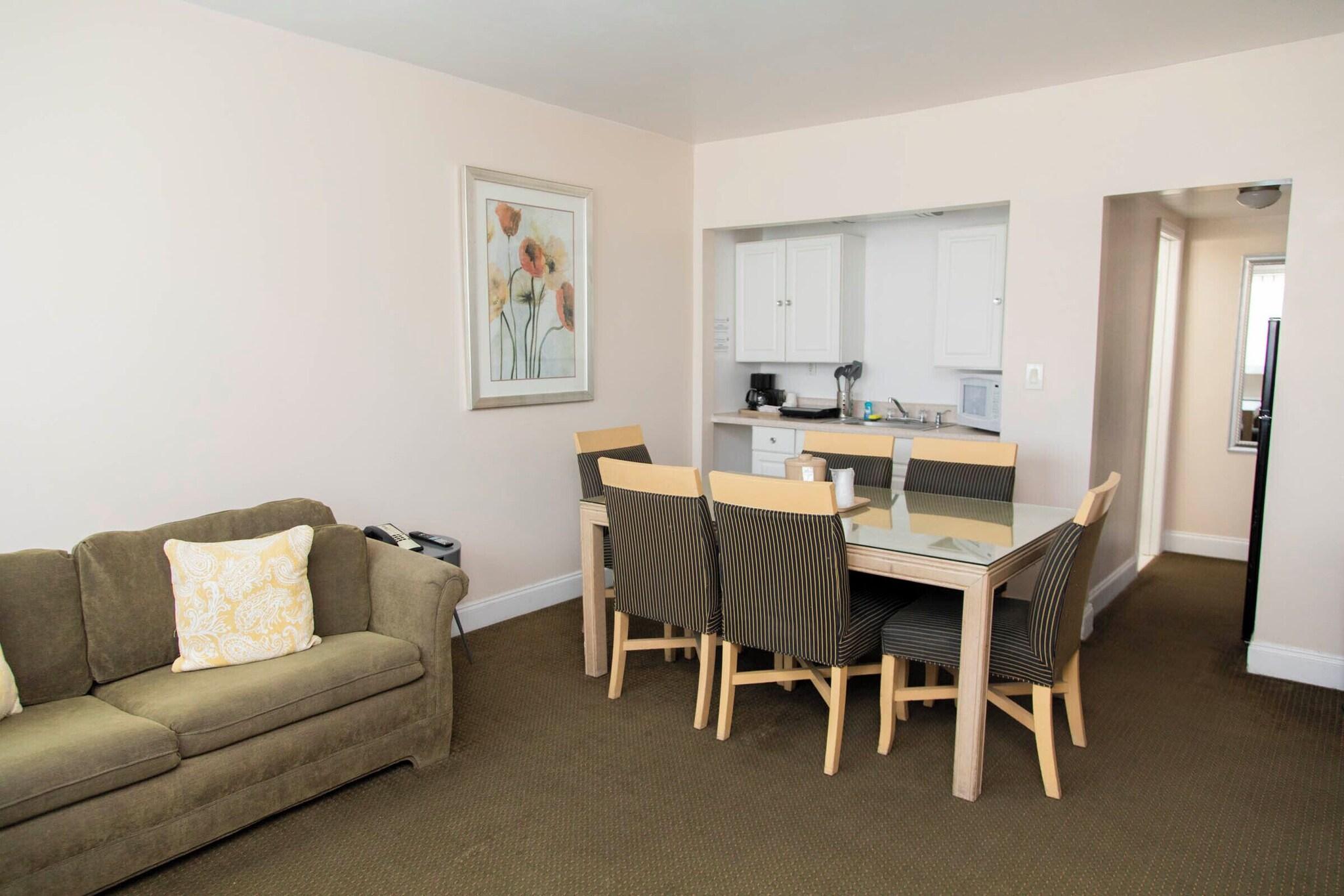 Suite King Bed Two Bedrooms