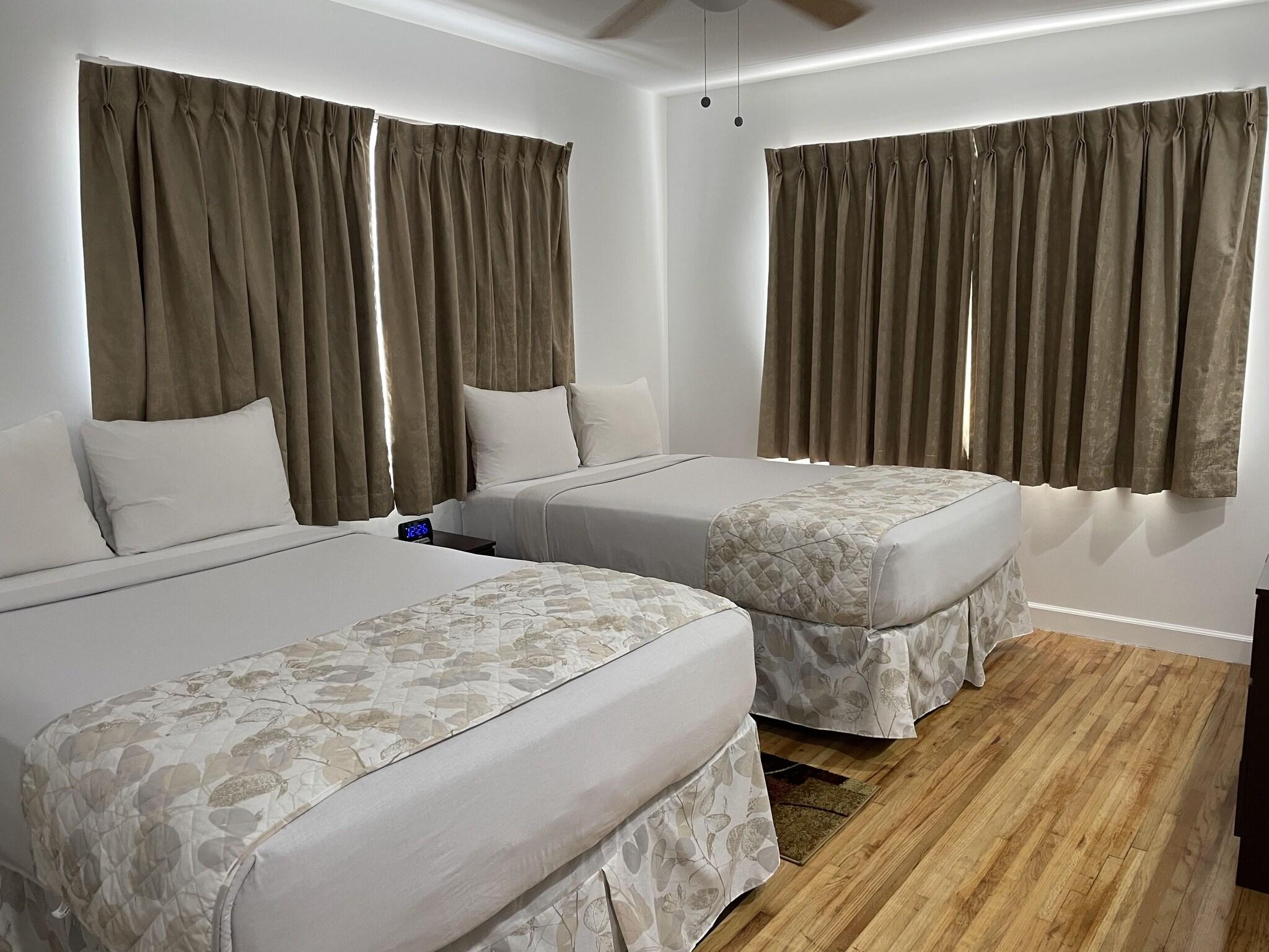 Family Room Three Beds