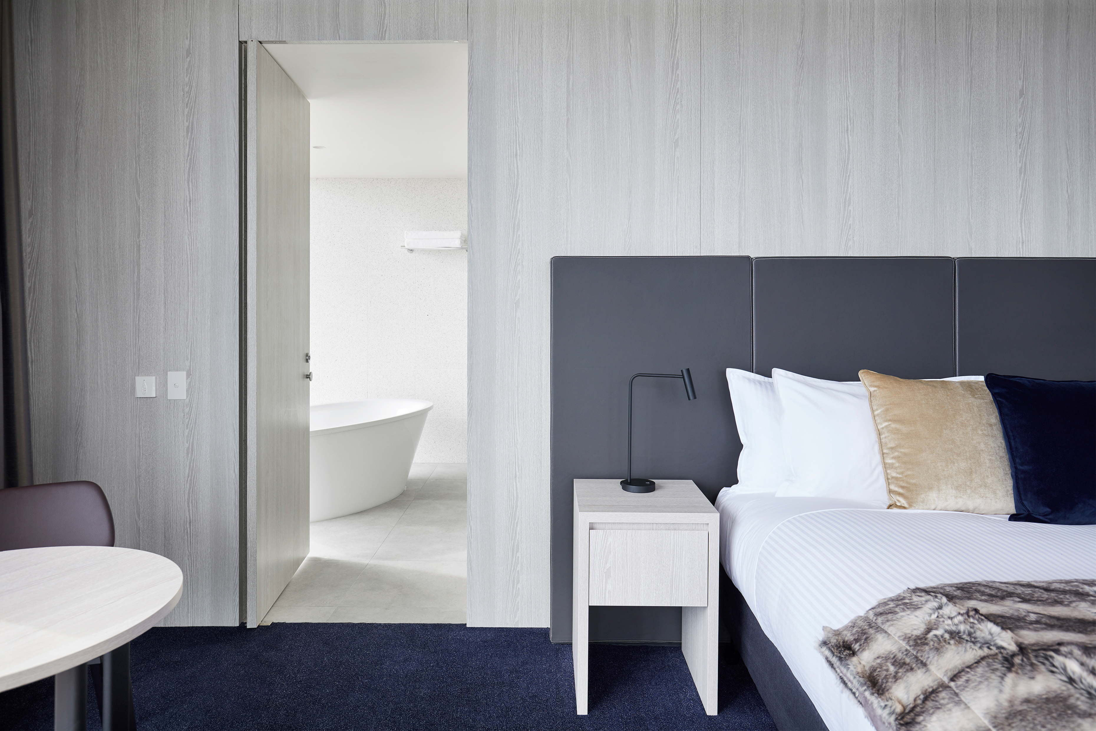 Double Deluxe Premium