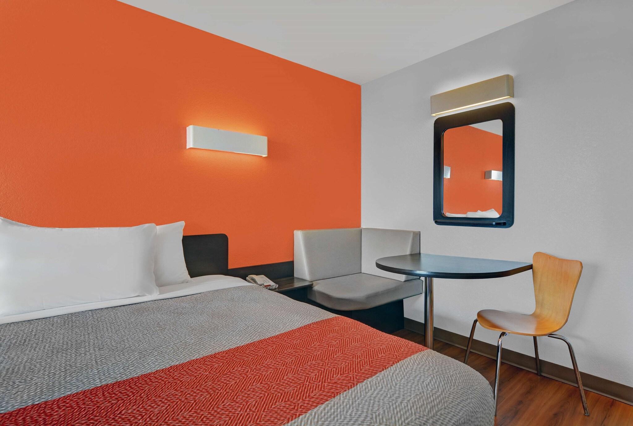 Double Two Queen Beds Premium