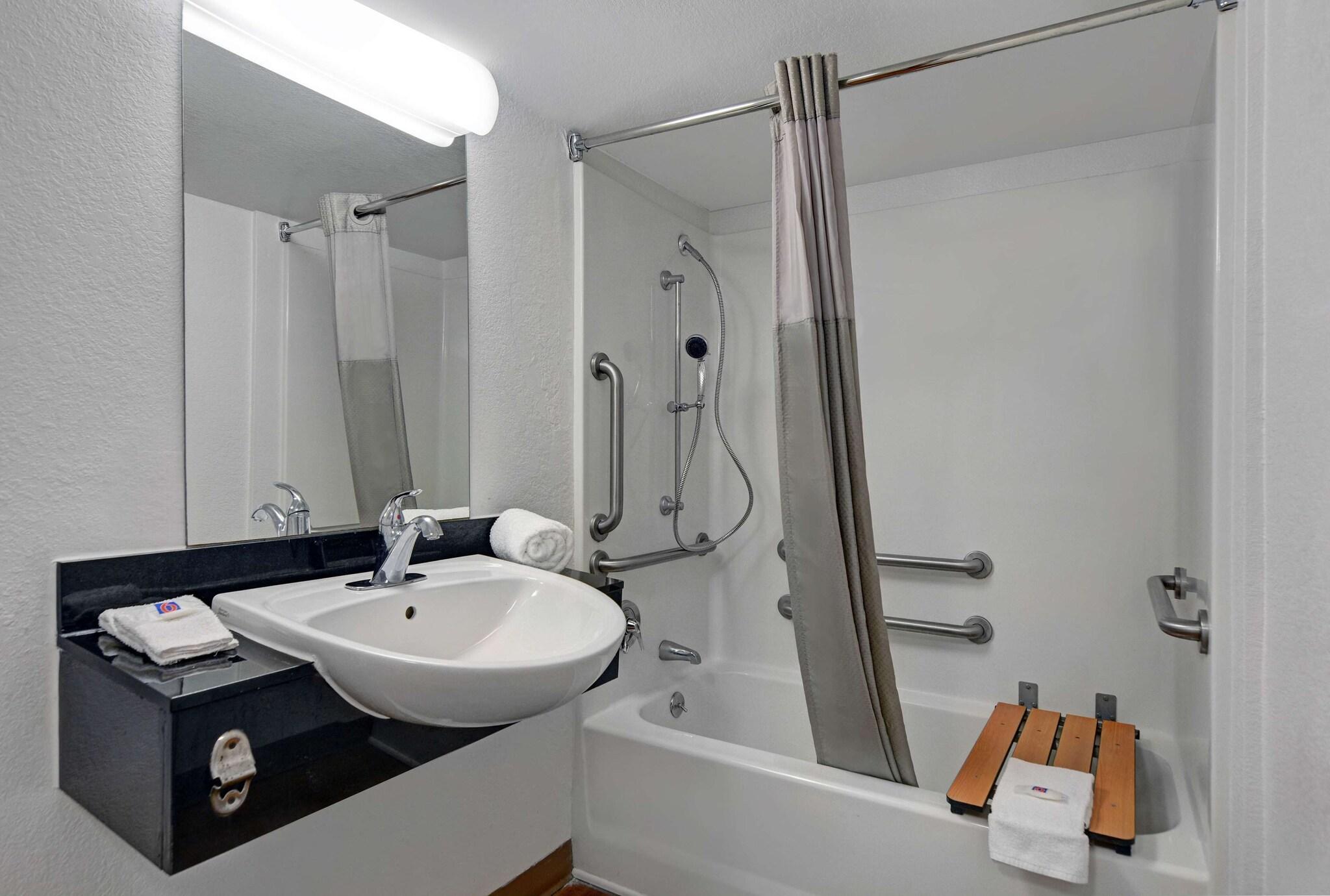 Room Accessible Two Double Beds