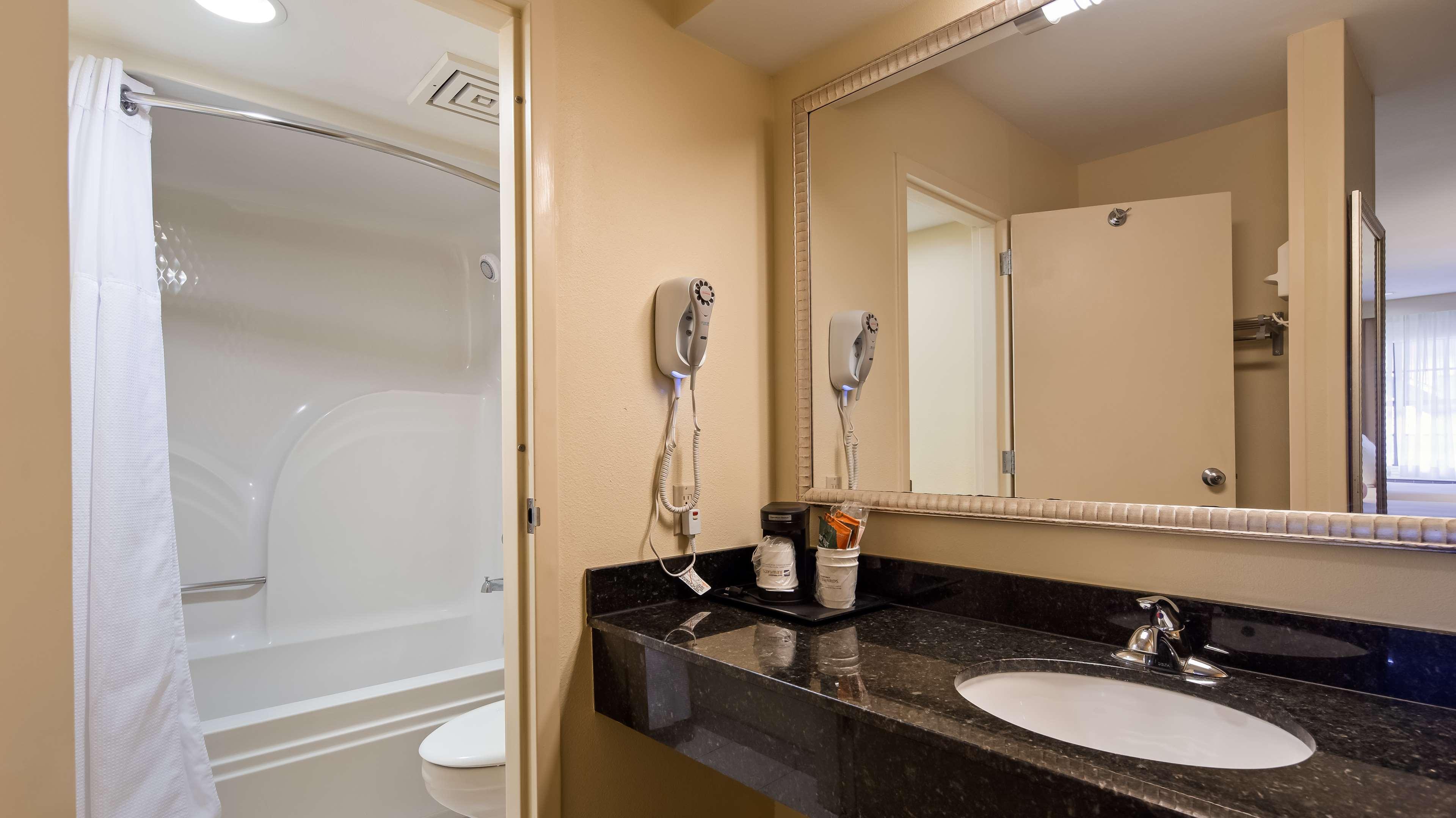 Room Two Double Beds