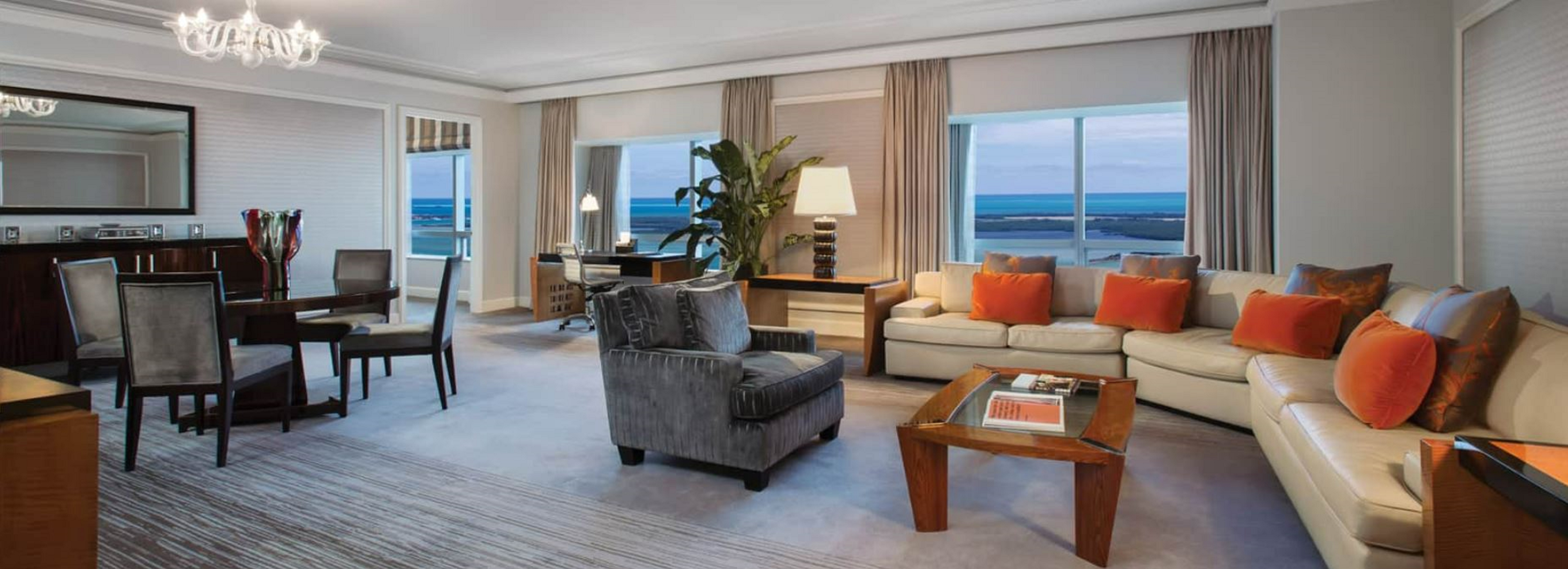 Suite Bay View King Bed