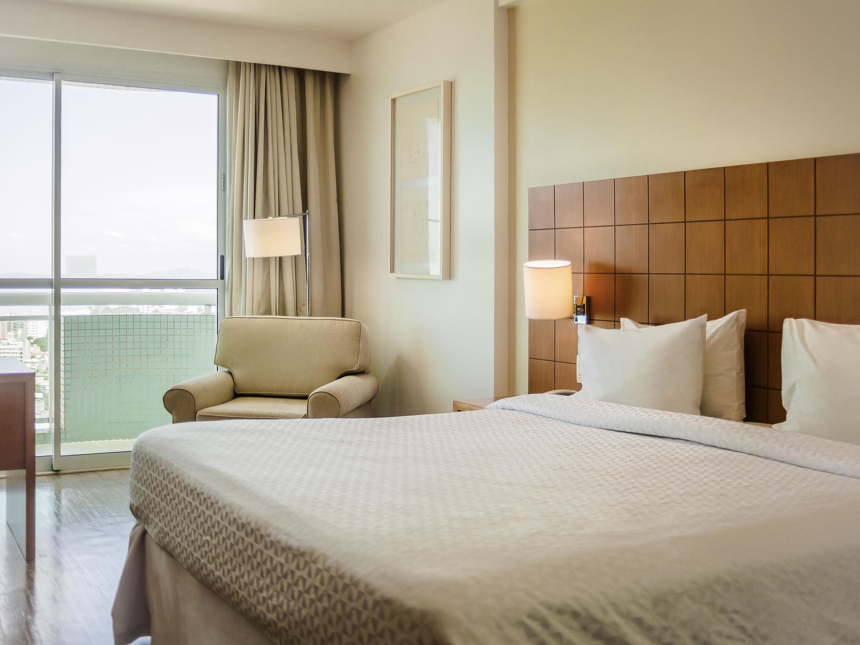 Double Queen Size Bed