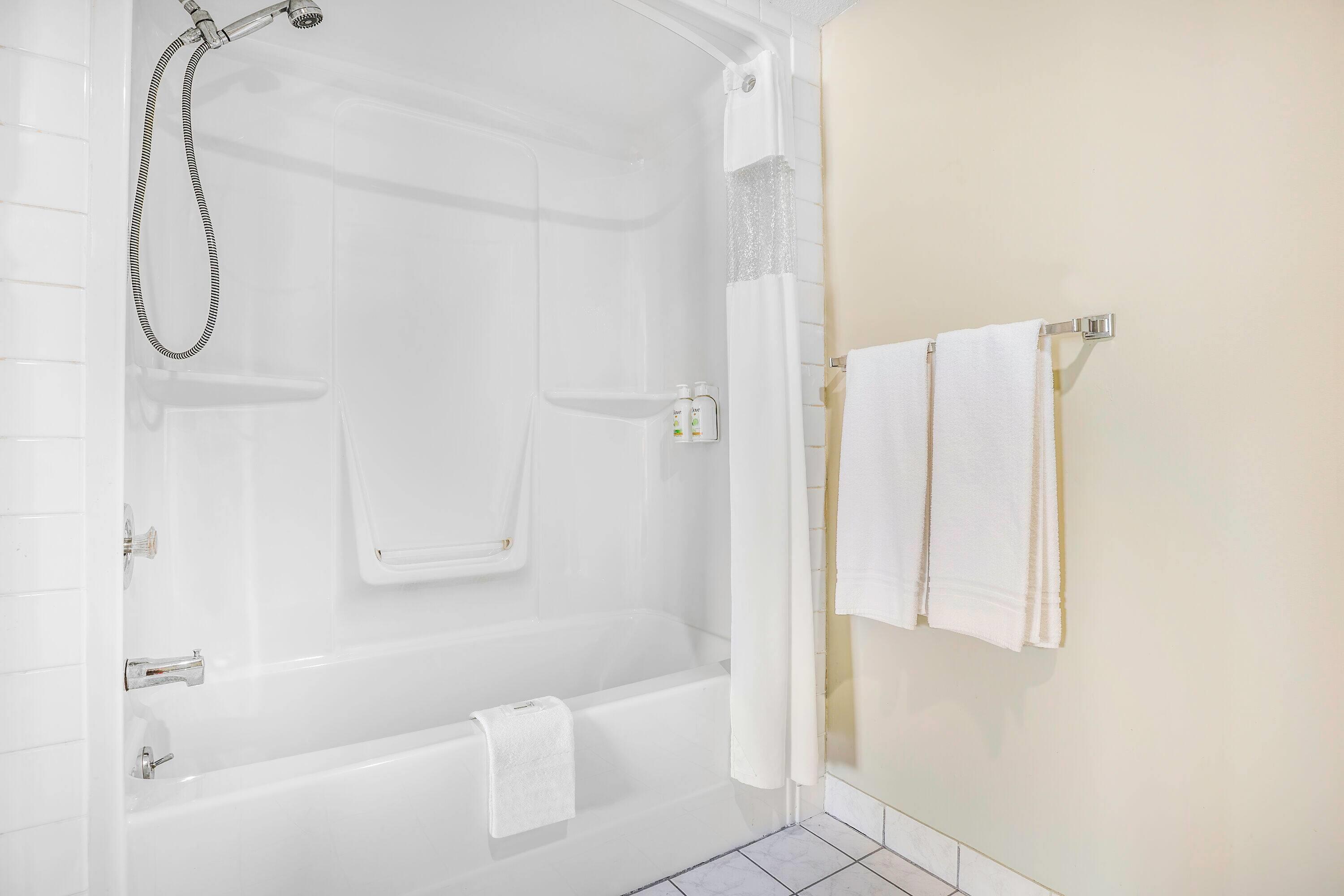 Triple King Bed Non Smoking