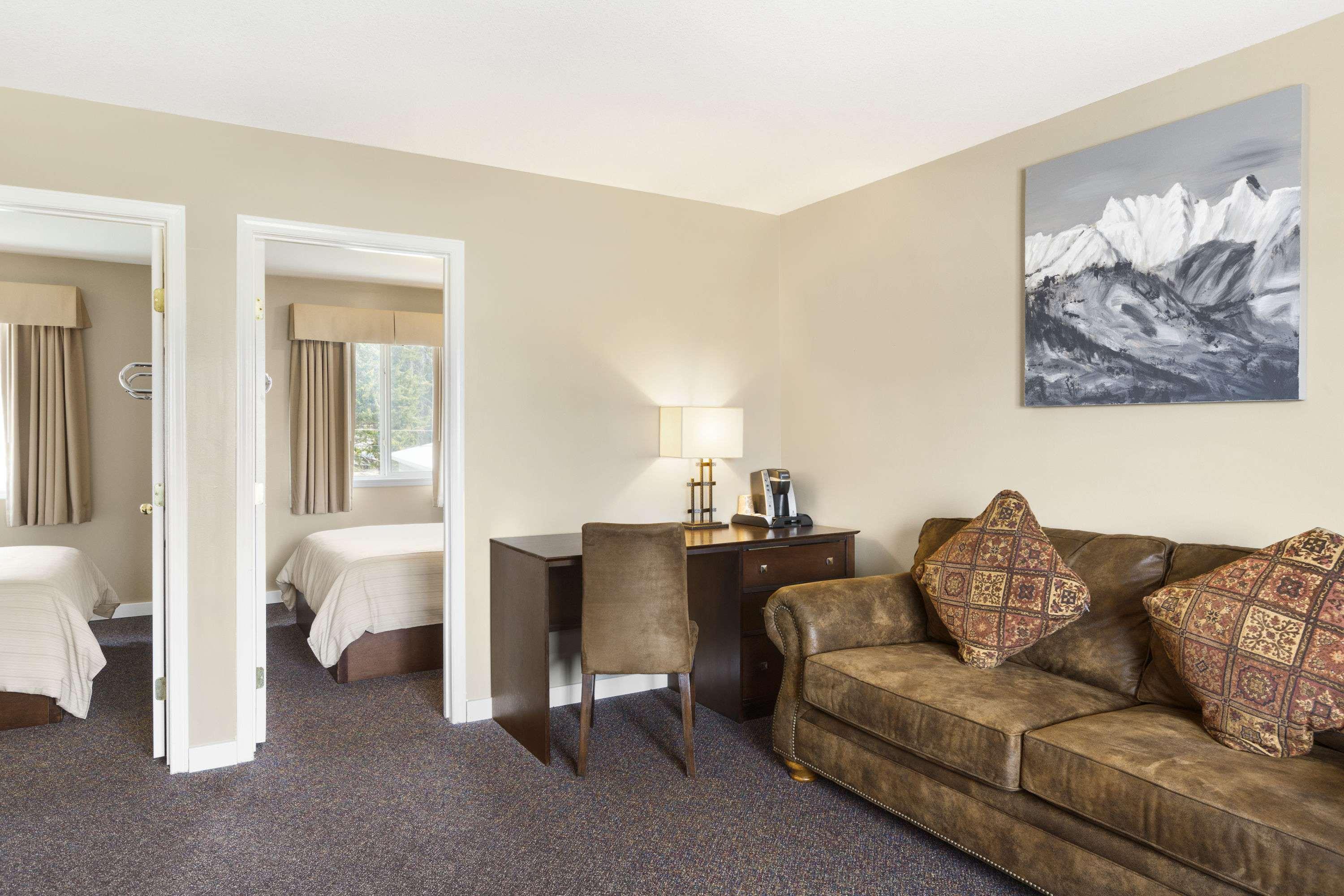 Room Two Queen Beds Non Smoking