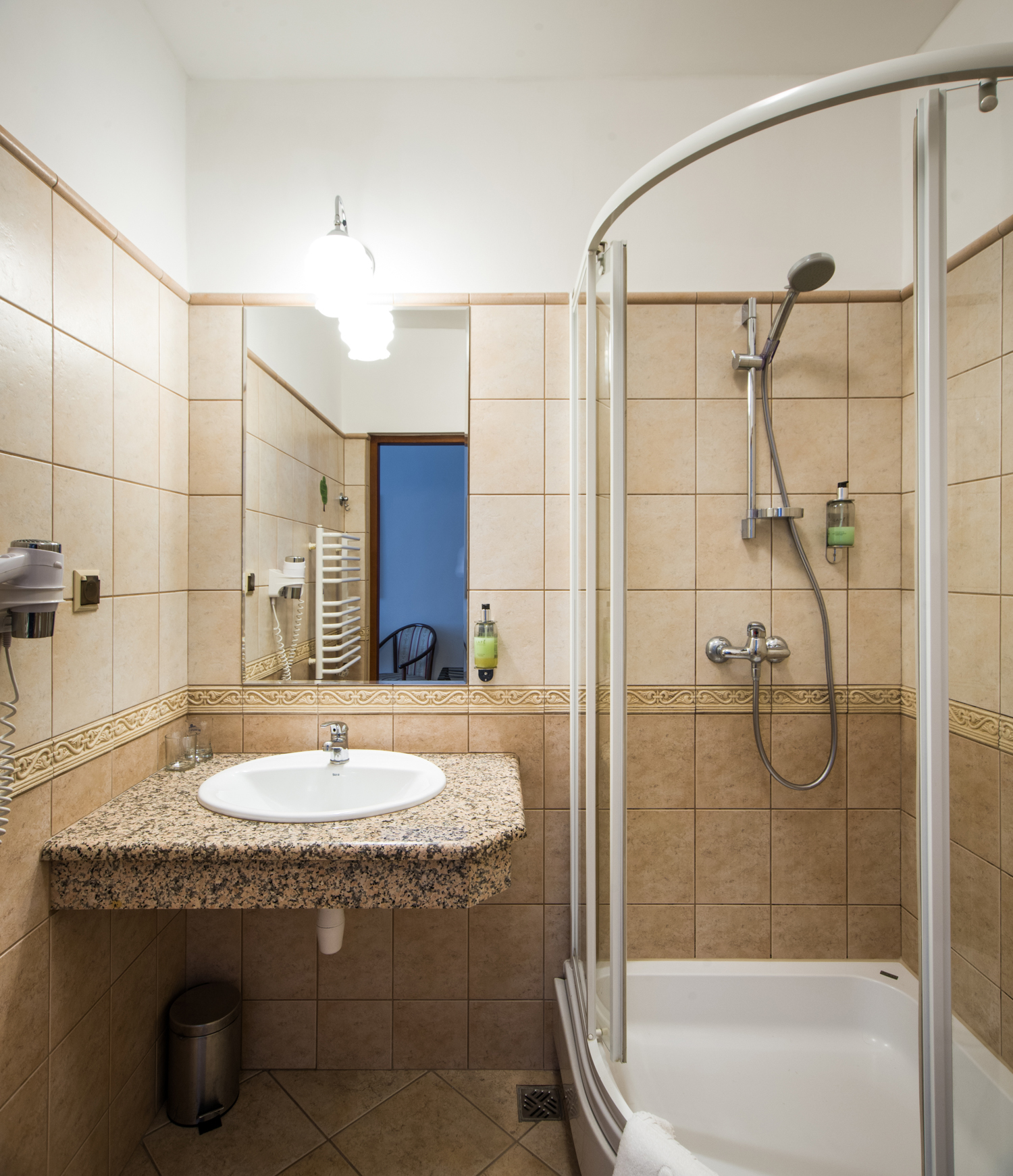 Double or Twin Standard