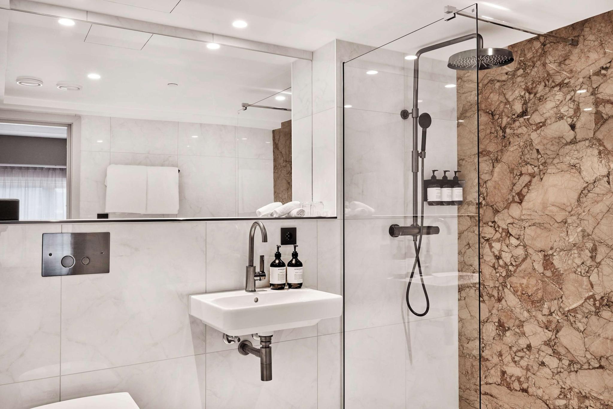 Junior Suite Harbour View