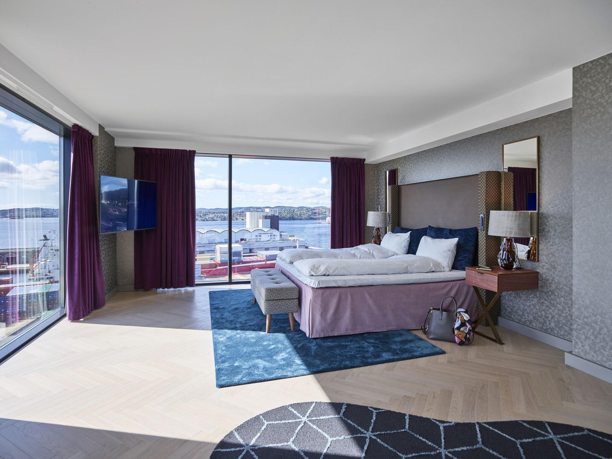 Suite Harbour View