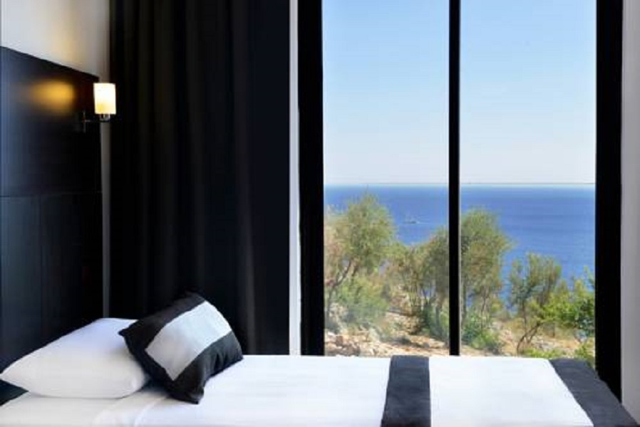 Double Deluxe Sea View