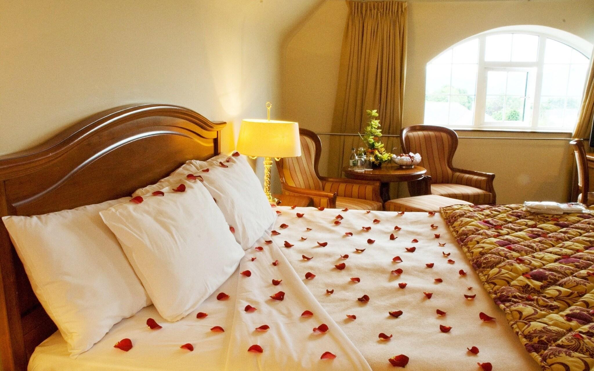 Double Classic Double Bed