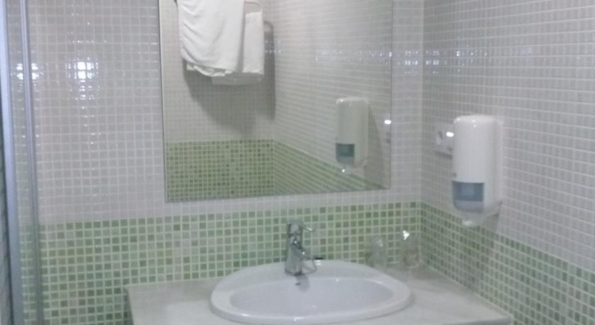 Double or Twin Capacity 4