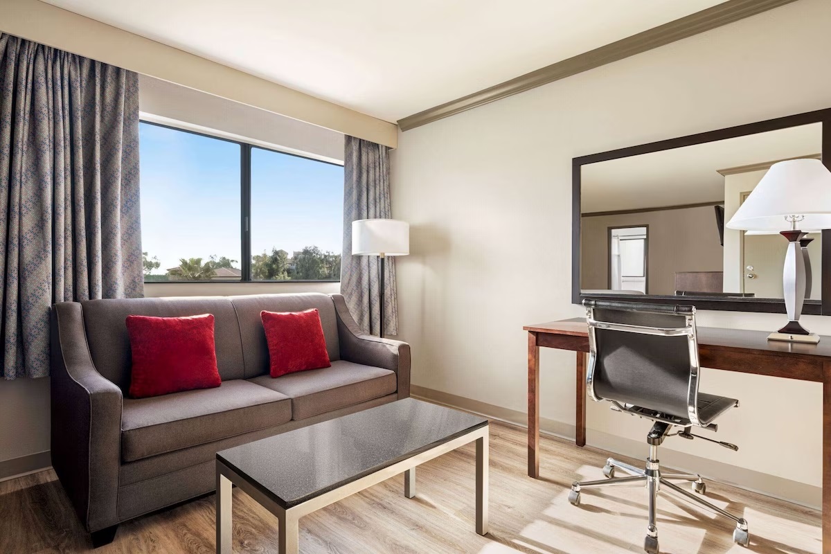 Suite King Bed Non Smoking