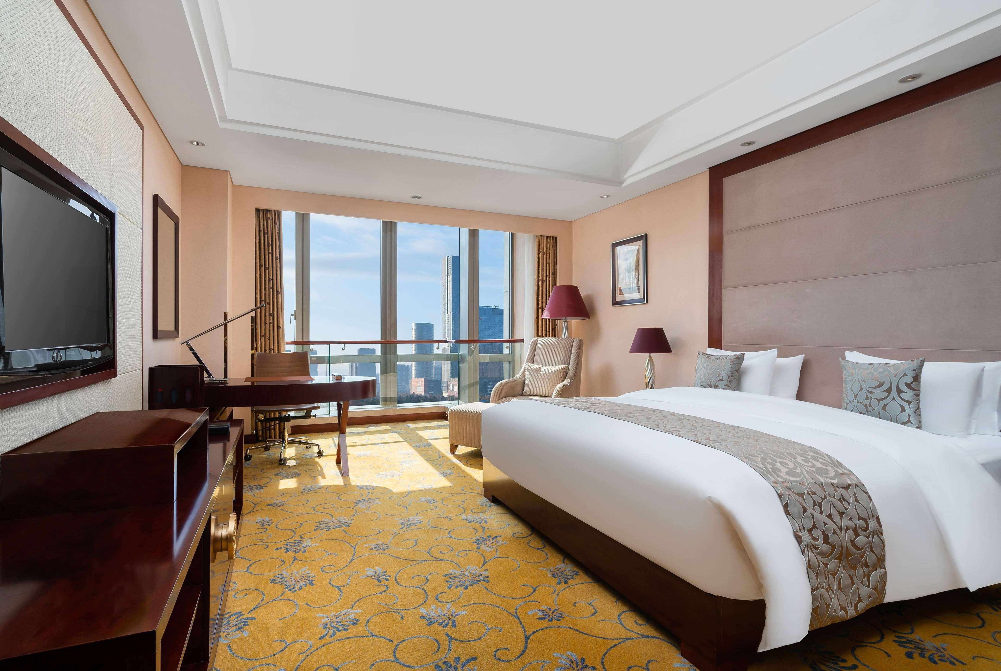 Double King Size Bed