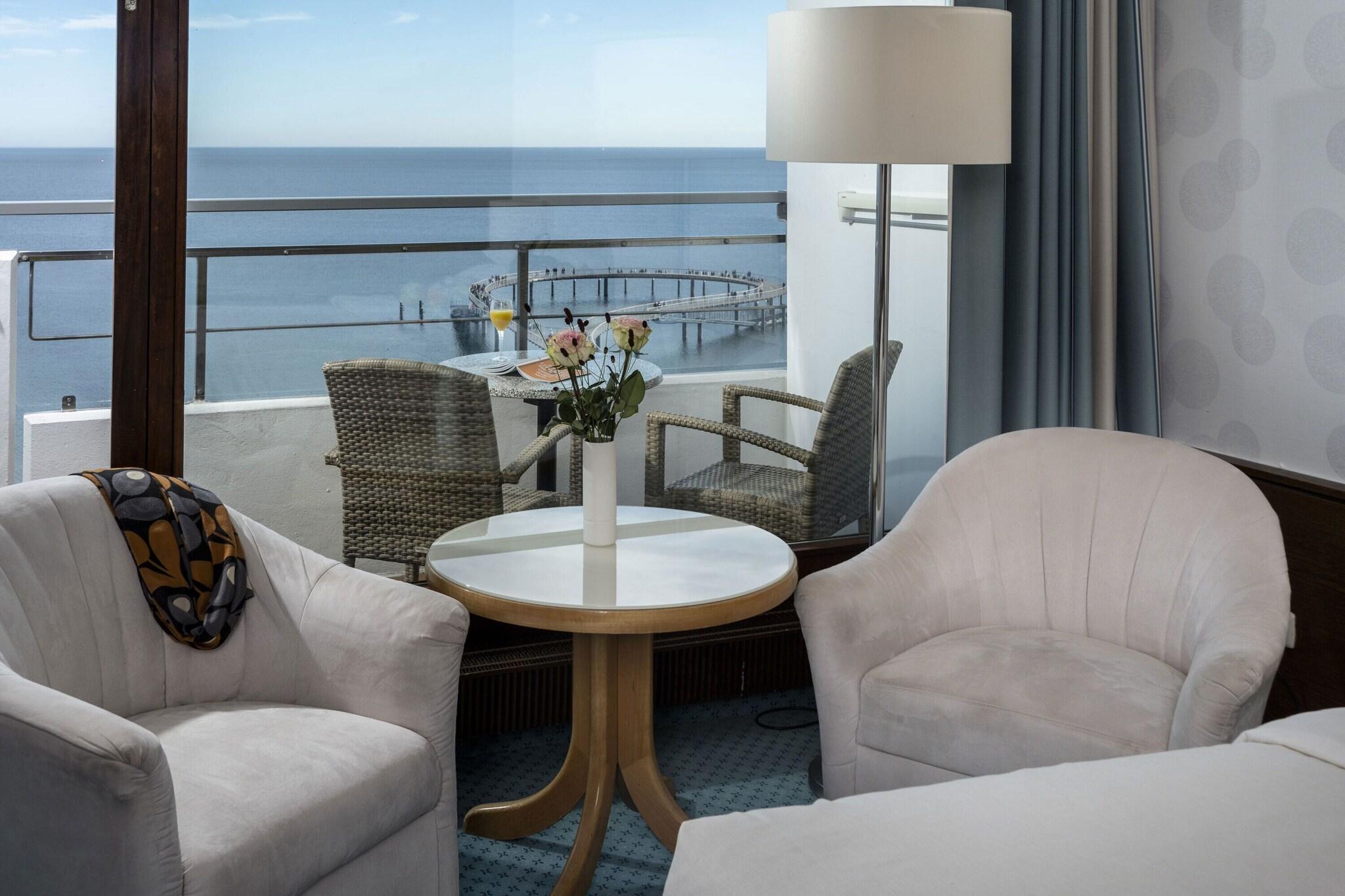 Double Superior Sea View