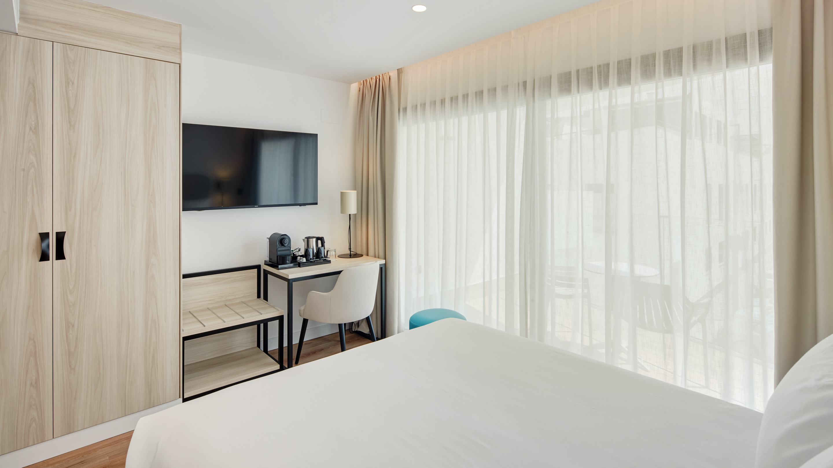 Single Superior Sea Front