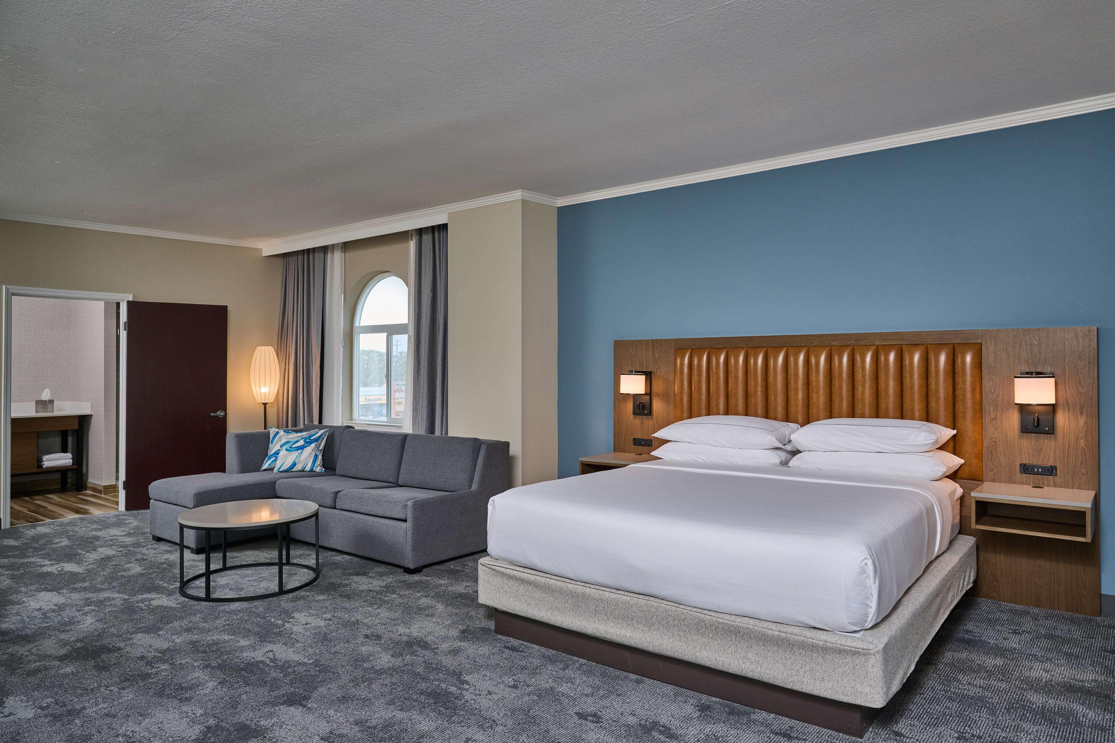 Junior Suite King Size Bed