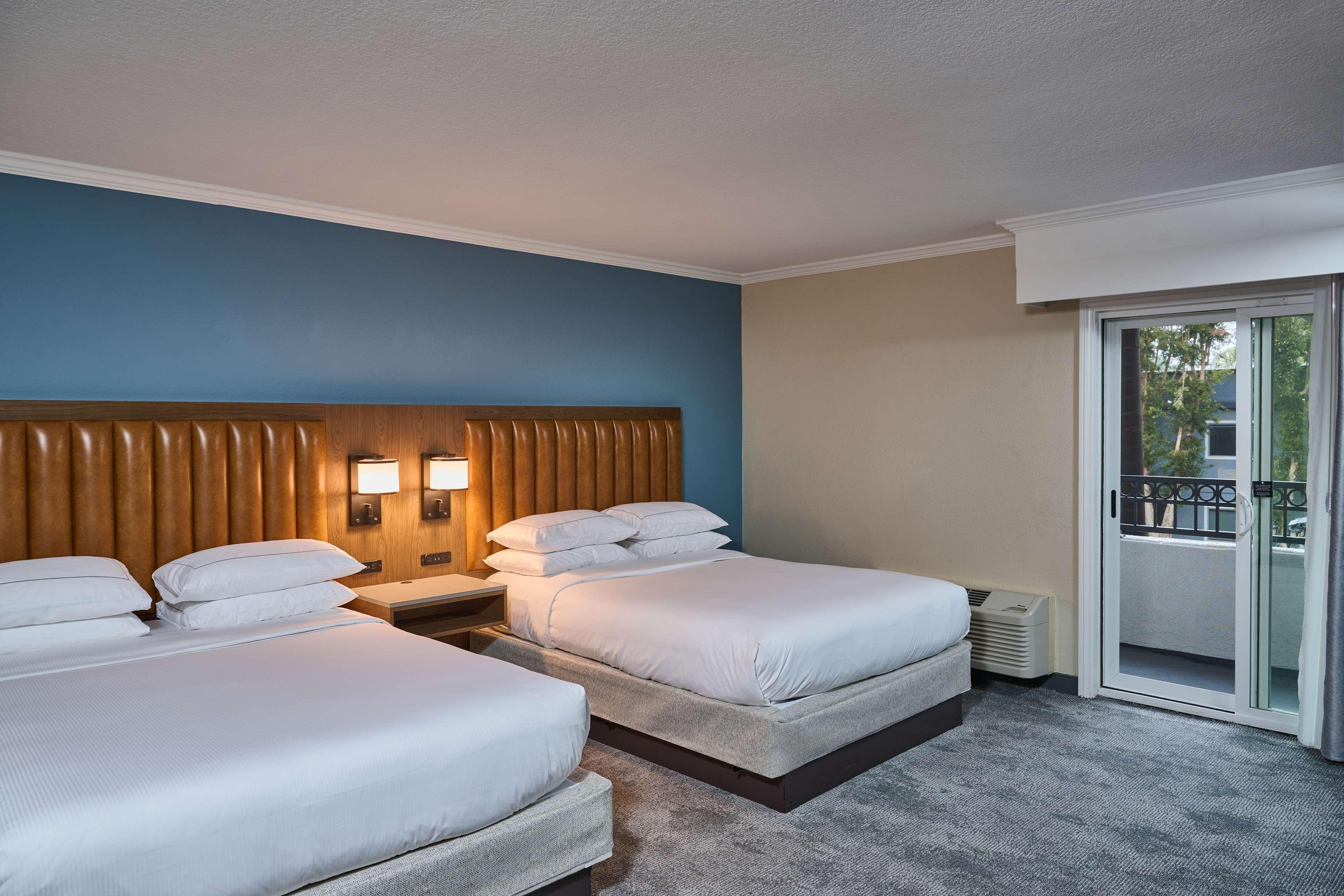 Junior Suite Two Queen Beds